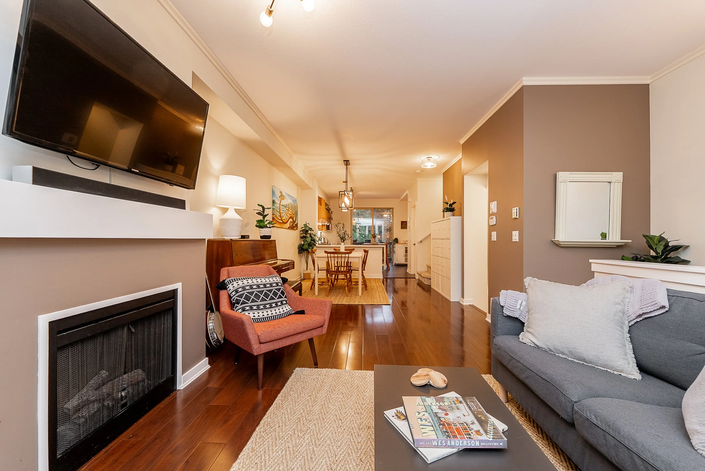 88-100-Klahanie-Drive-Port-Moody-Carolyn-Pogue-Best-Port-Moody-Real-Estate-Agent-6.jpg