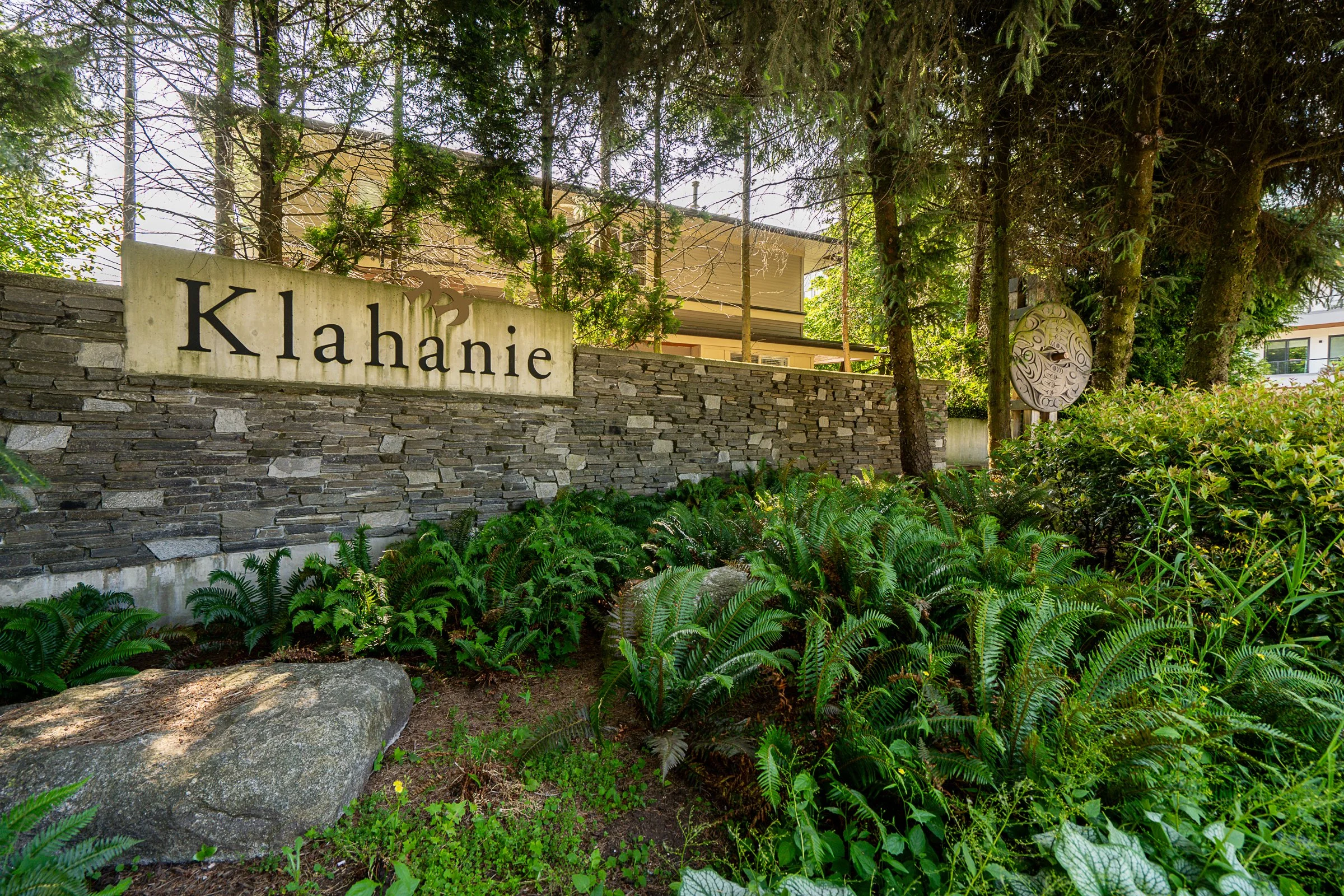 3-100-Klahanie-Drive-Port-Moody-Carolyn-Pogue-Best-Port-Moody-Real-Estate-Agent-in-Klahanie-26.jpg
