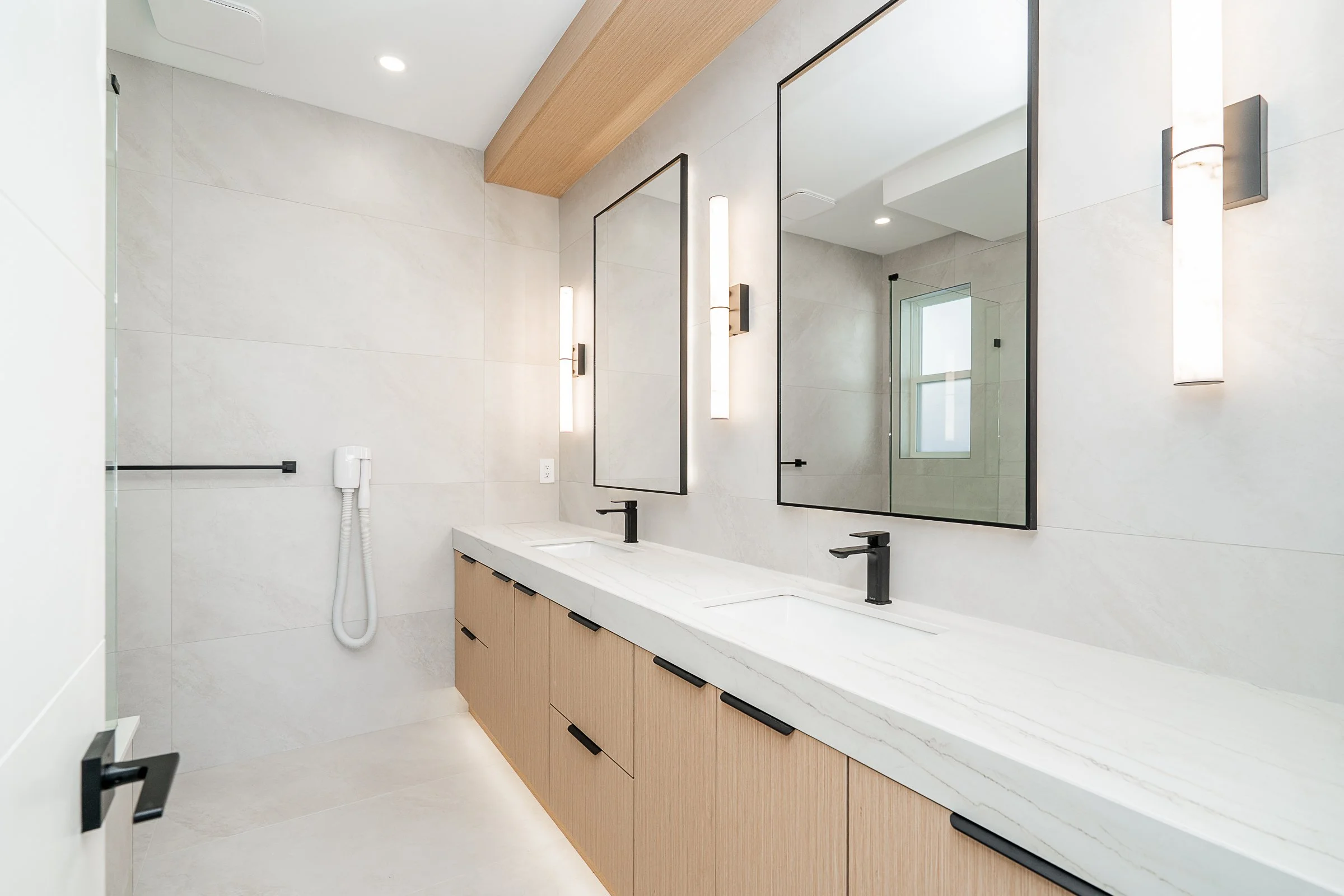2717-Henry-Street-Port-Moody-Carolyn-Pogue-Port-Moody-Real-Estate-Agent-23.jpg