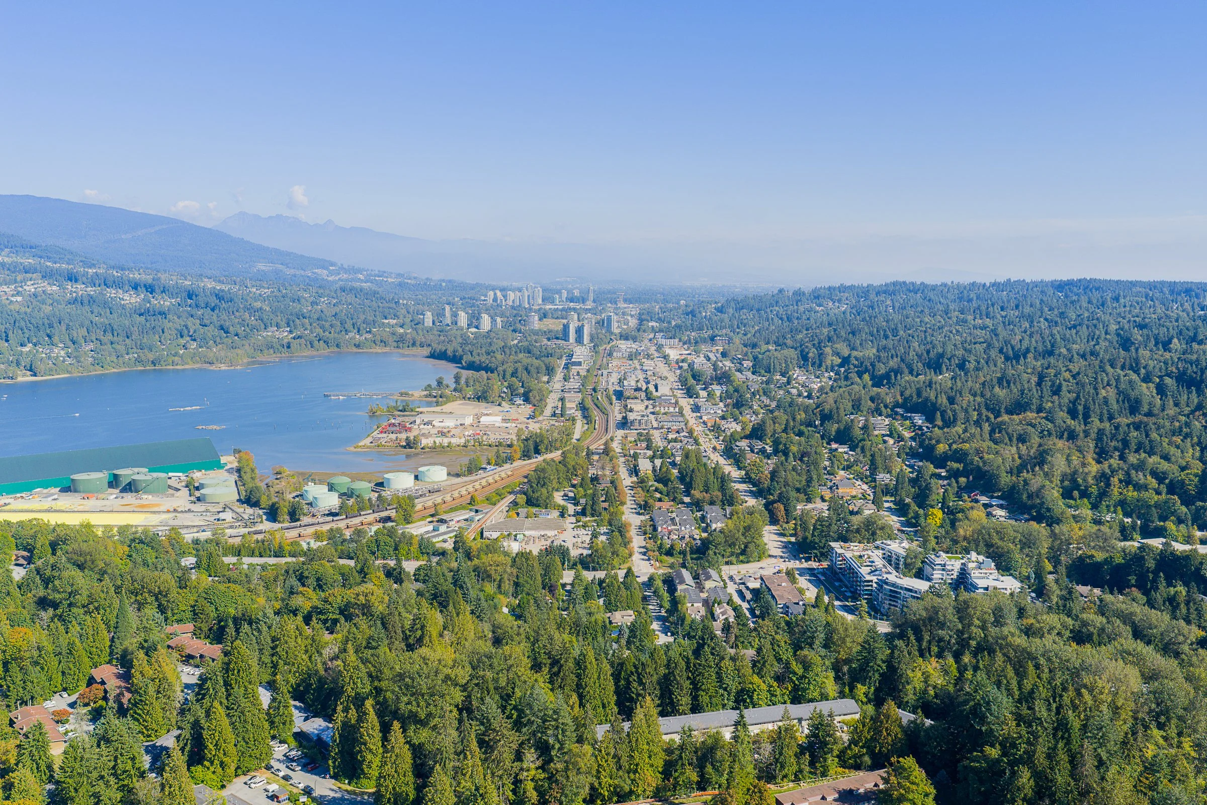 5-Tuxedo-Place-Port-Moody-Carolyn-Pogue-Best-Port-Moody-Real-Estate-Agent-48.jpg