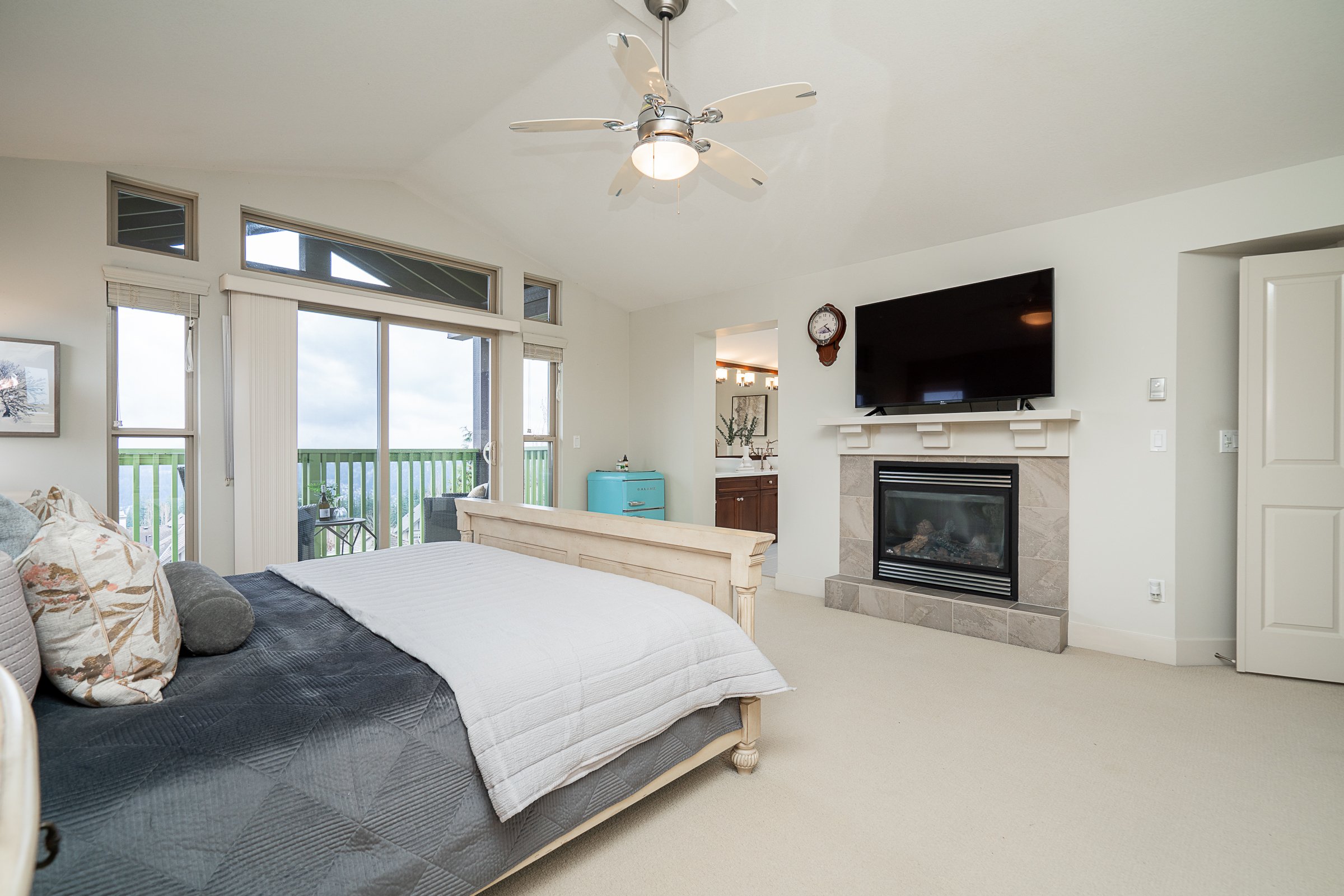 Heritage-Woods-113-Cranberry-Court-Port-Moody-Carolyn-Pogue-Top-Port-Moody-Real-Estate-Agent-23.jpg