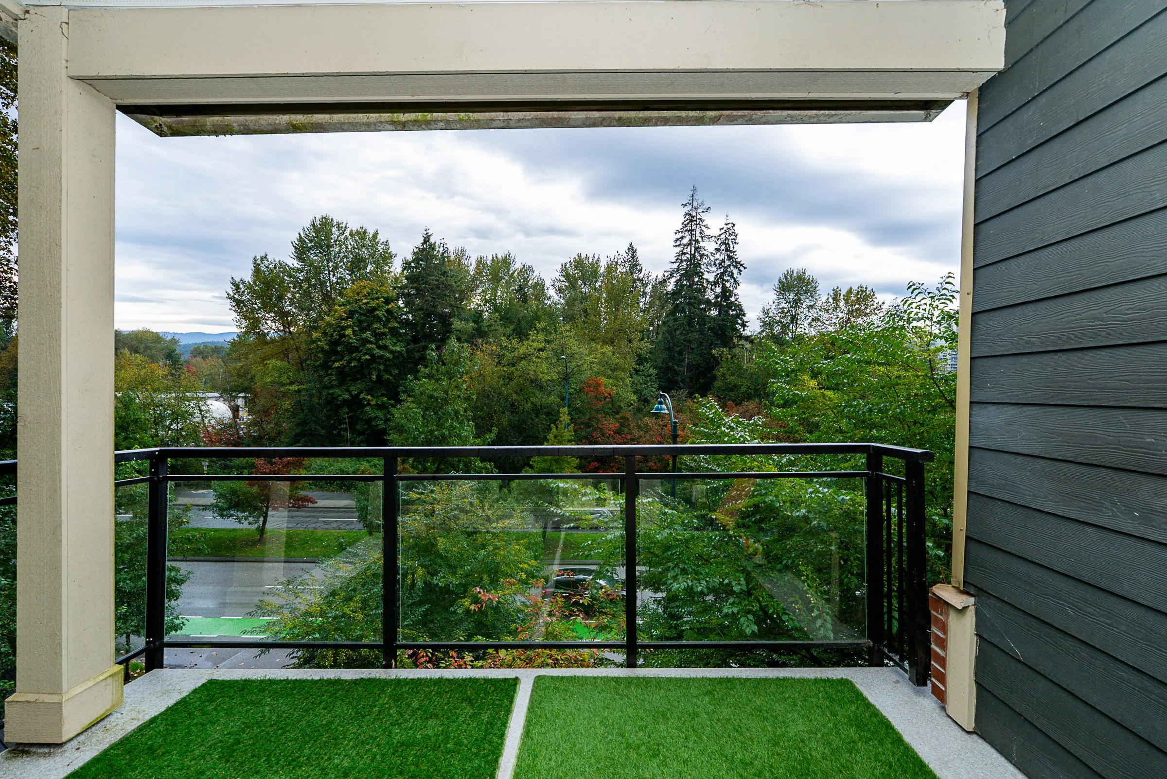 Best-Port-Moody-Real-Estate-Agent-310-101-Morrissey-Road-Suter-Brook-Village-Port-Moody-Carolyn-Pogue-Best-Suter-Brook-Village-Realtor-11.jpg