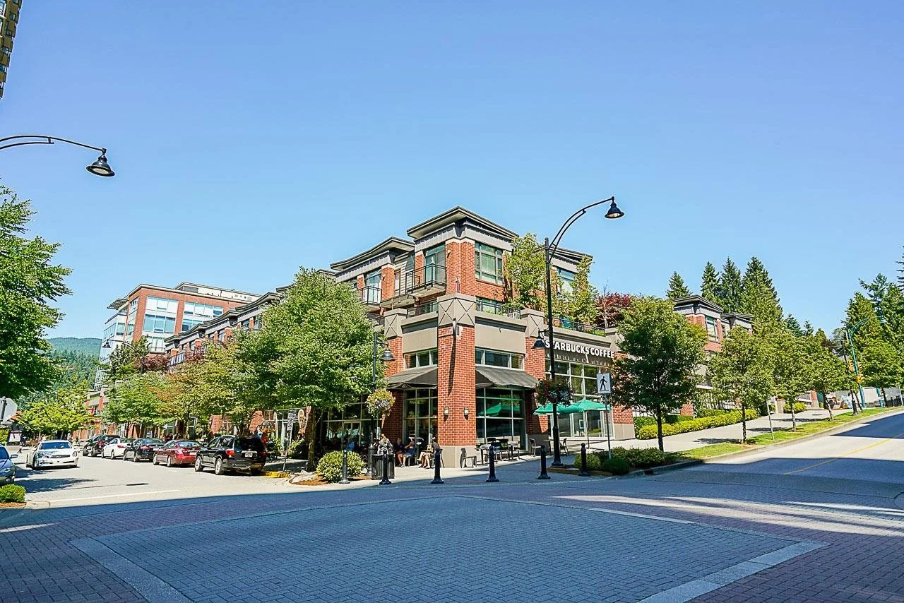 5-100-Klahanie-Drive-Port-Moody-Carolyn-Pogue-Best-Port-Moody-Real-Estate-Agent-29.jpeg