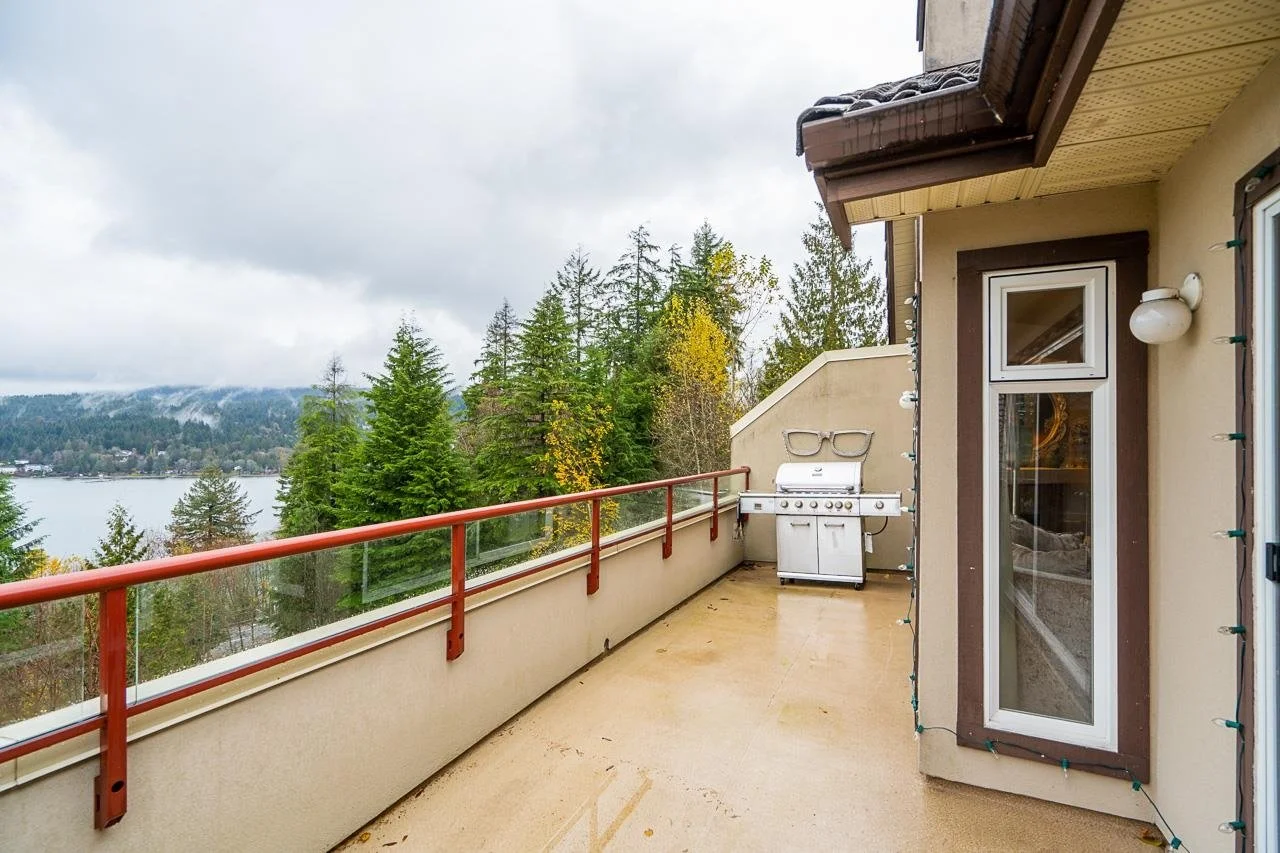 70-Shoreline-Circle-College-Park-Townhome-Port-Moody-Carolyn-Pogue-Top-Port-Moody-Real-Estate-Agent-16.jpeg