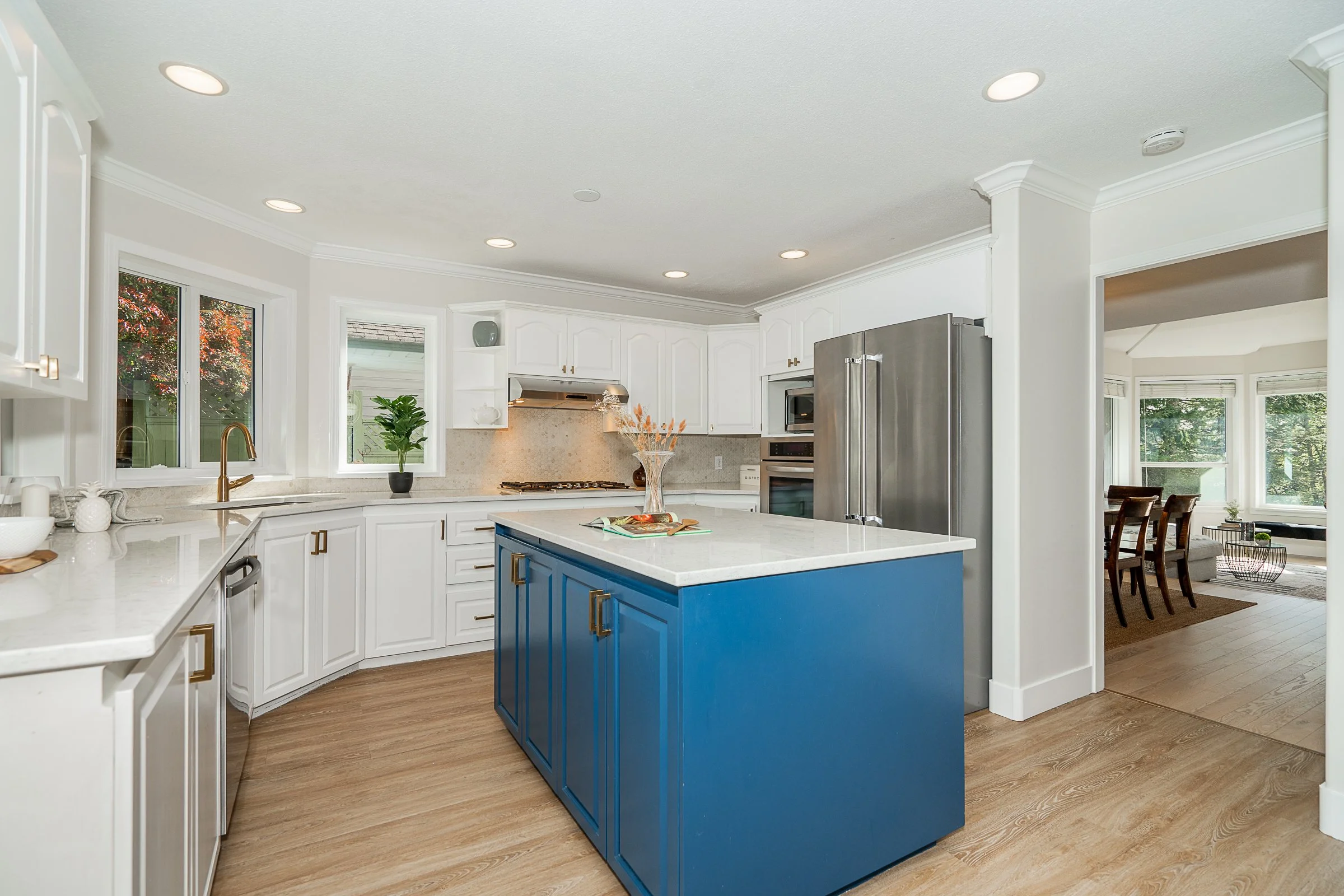 12-Flavelle-Drive-Port-Moody-Homes-For-Sale-Carolyn-Pogue-Port-Moody-Real-Estate-Agent-8.jpg