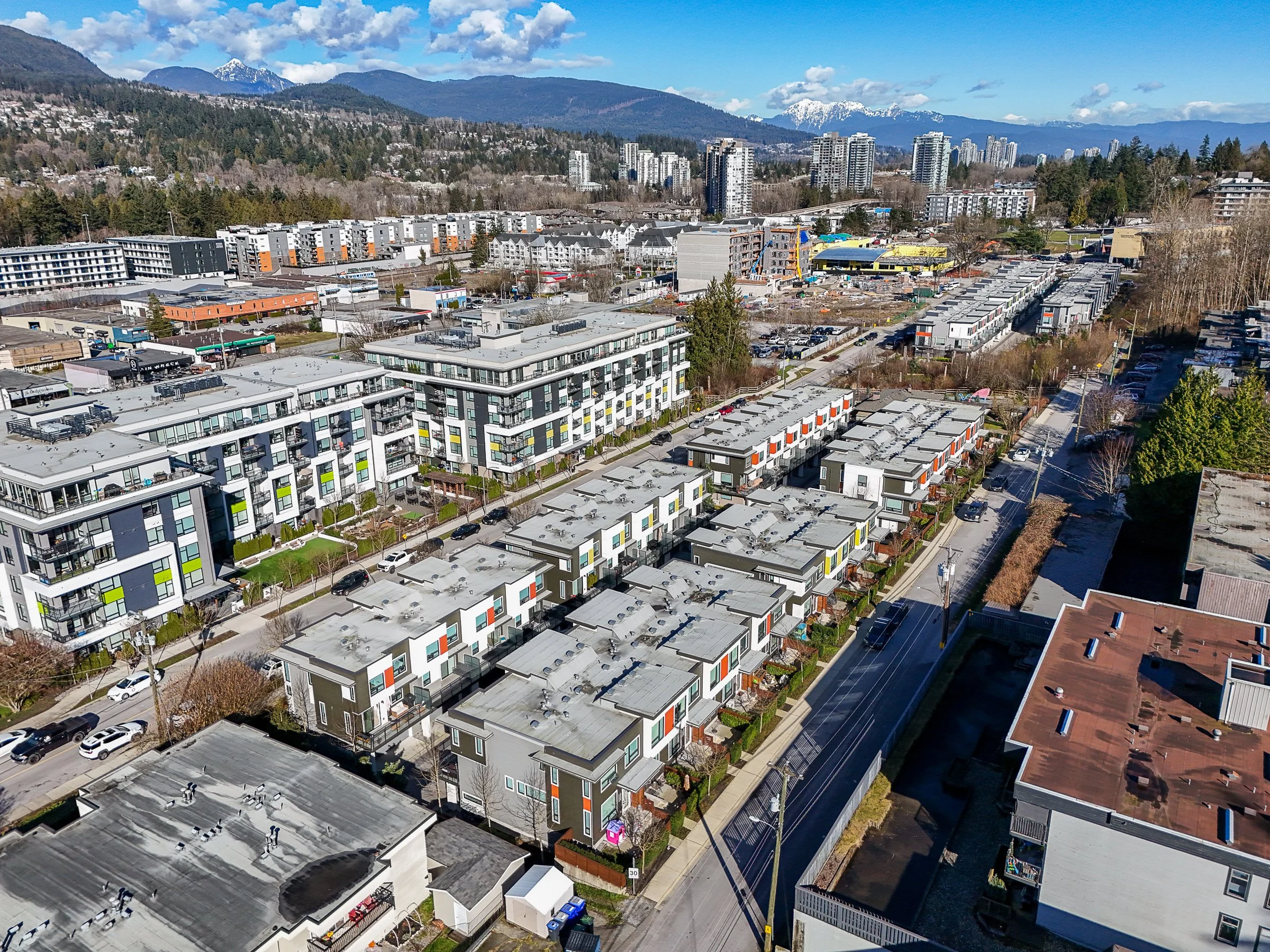 Port-Moody-Townhome-Carolyn-Pogue-Best-Port-Moody-Real-Estate-Agent-101-3021-St-George-Street-Port-Moody-40.jpg