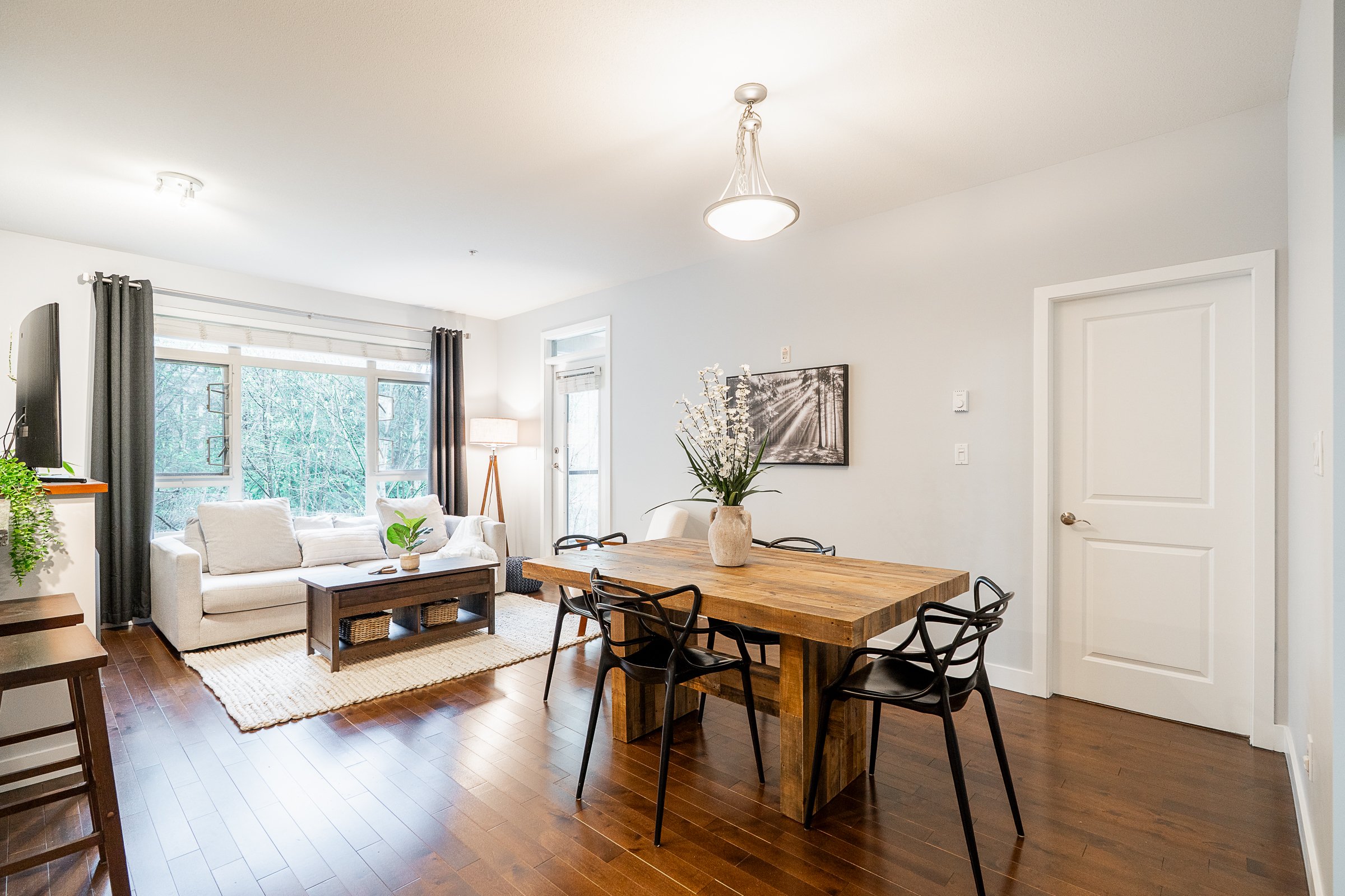 305-200-Capilano-Road-Port-Moody-Carolyn-Pogue-Port-Moody-Real-Estate-Agent-7.jpg