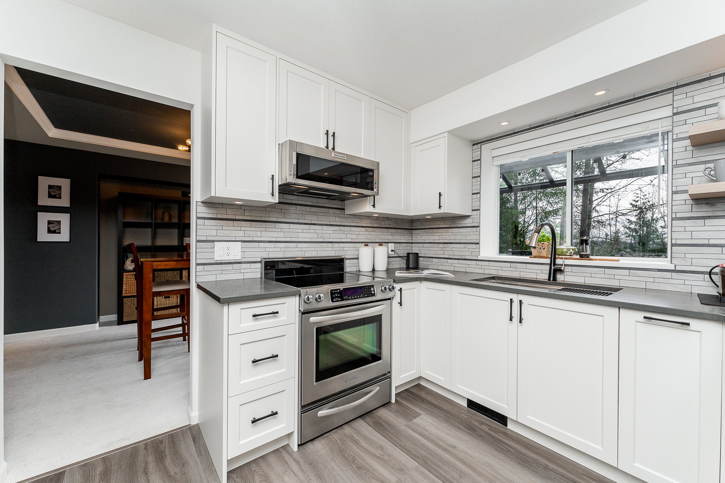 131-Aspenwood-Drive-Heritage-Woods-Port-Moody-Carolyn-Pogue-Top-Port-Moody-Real-Estate-Agent-12.jpg