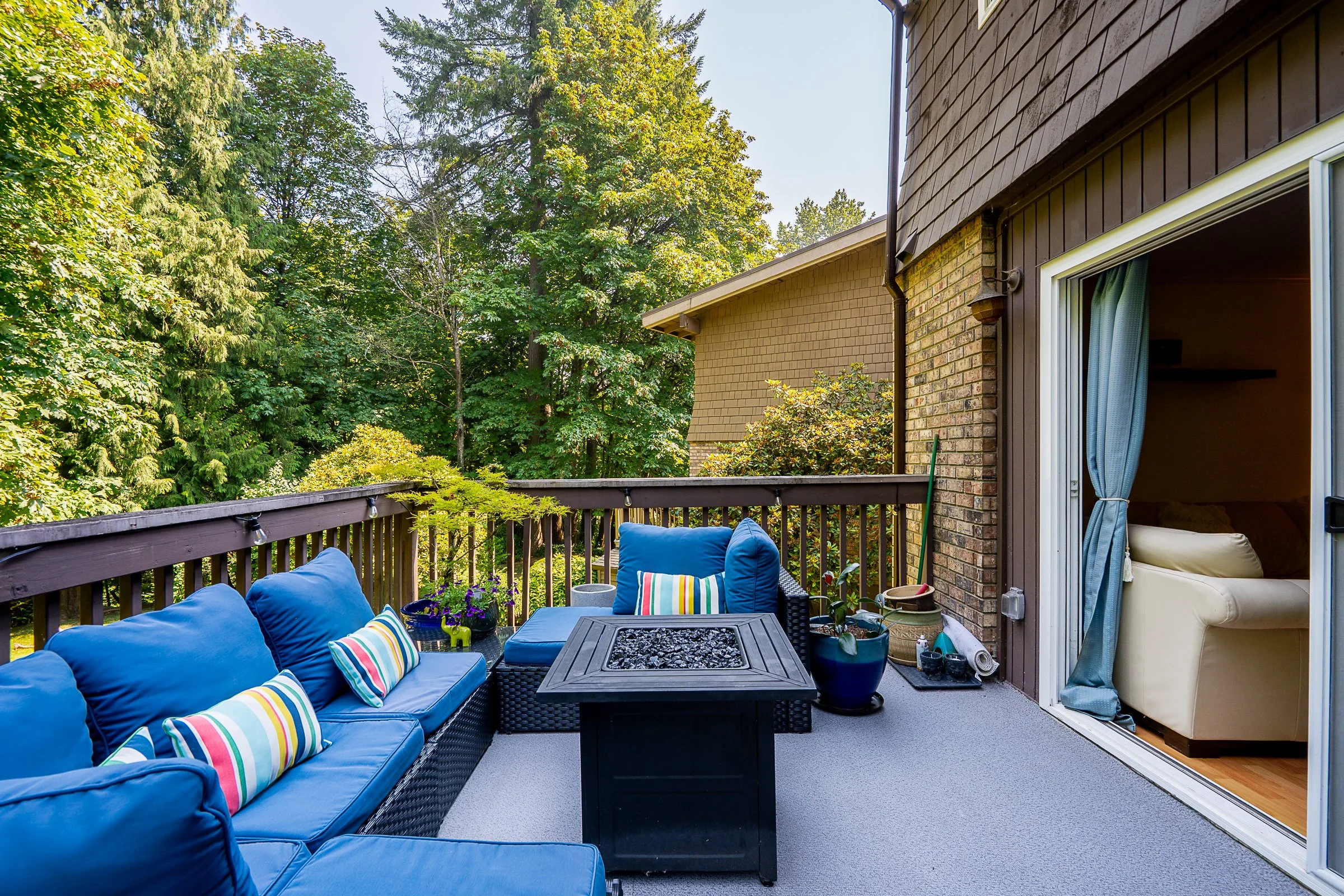 241B-Evergreen-Drive-College-Park-Port-Moody-Carolyn-Pogue-Best-Port-Moody-Real-Estate-Agent-12.jpg