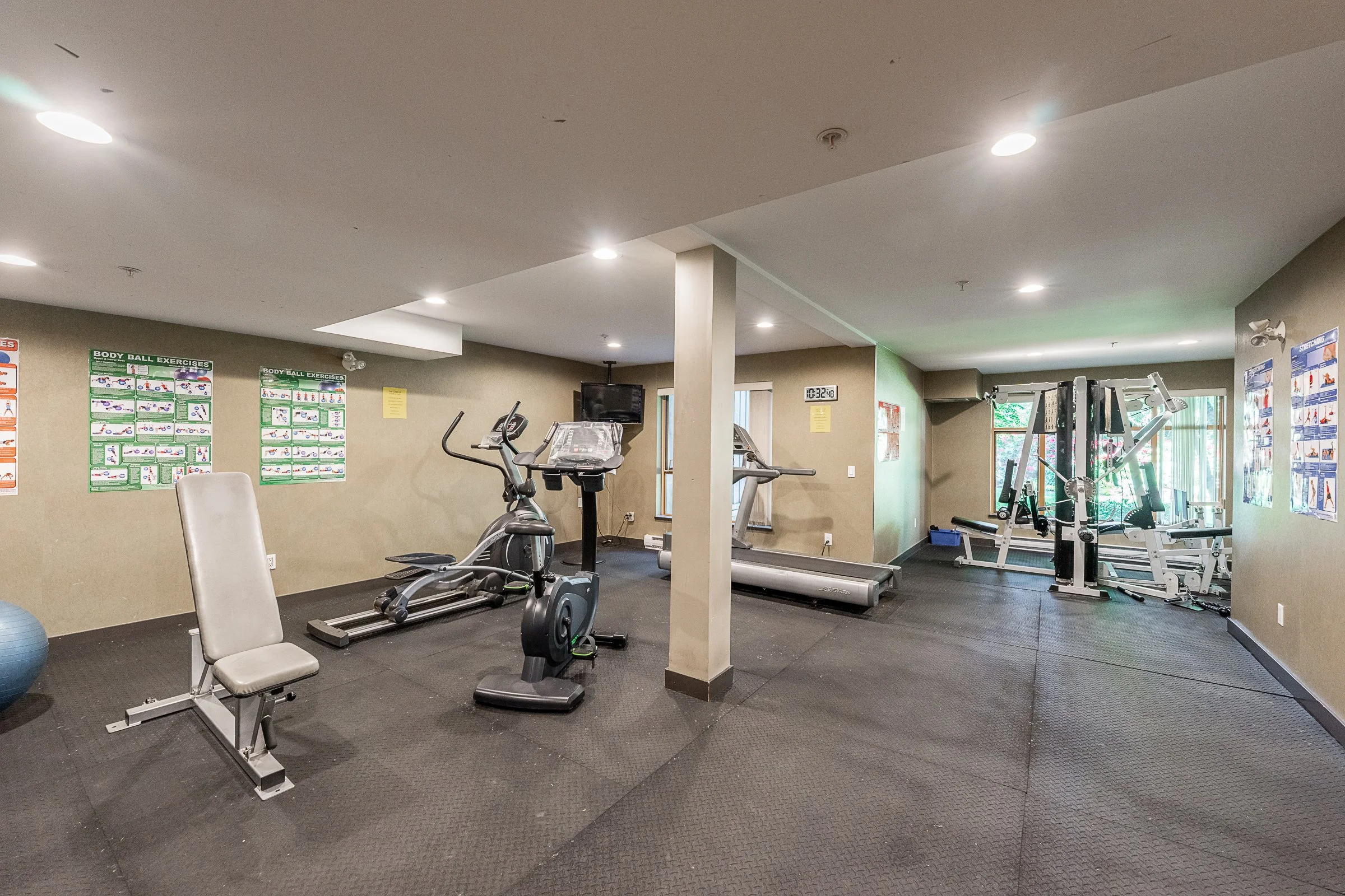 418-285-Newport-Drive-The-Belcarra-Port-Moody-Carolyn-Pogue-Best-Port-Moody-Realtor-24.jpg