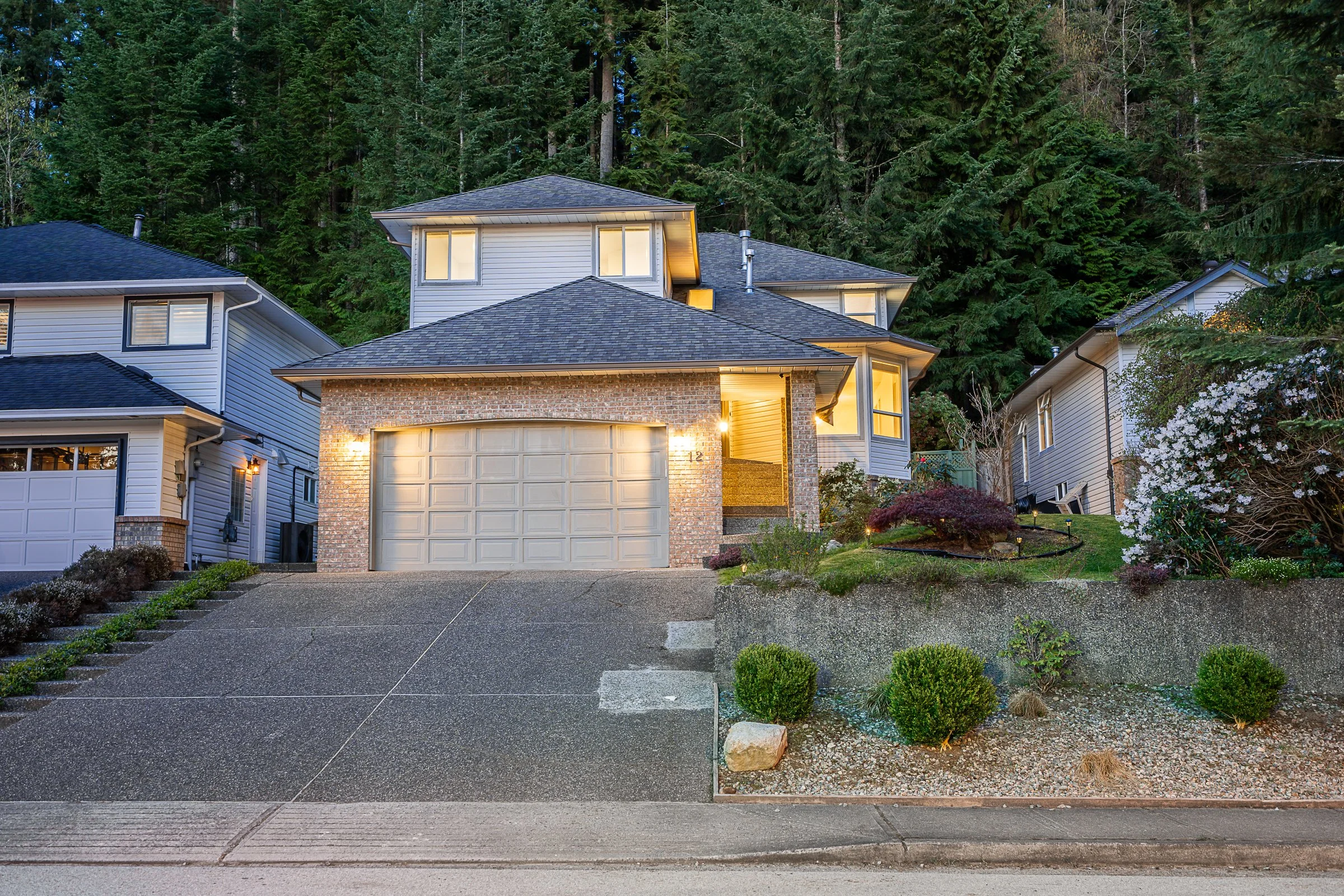 12-Flavelle-Drive-Port-Moody-Homes-For-Sale-Carolyn-Pogue-Port-Moody-Real-Estate-Agent-63.jpg