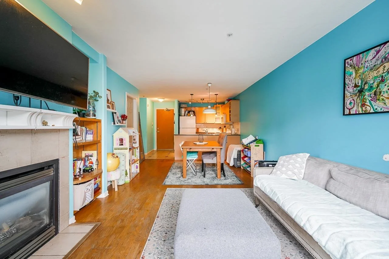 220-3122-St-Johns-Street-Port-Moody-Condo-Carolyn-Pogue-Top-Port-Moody-Real-Estate-Agent-9.jpeg