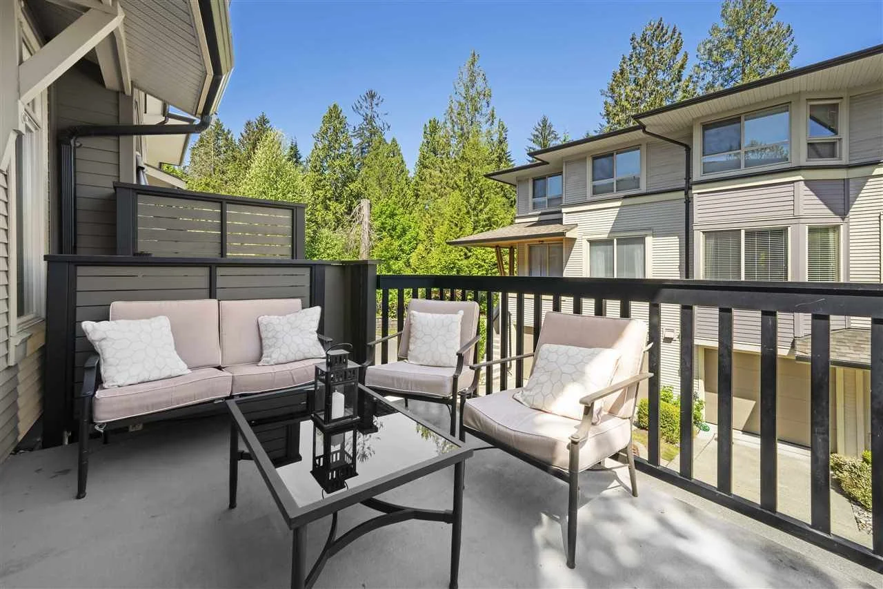 5-100-Klahanie-Drive-Port-Moody-Townhome-Carolyn-Pogue-Top-Port-Moody-Real-Estate-Agent-14.jpeg