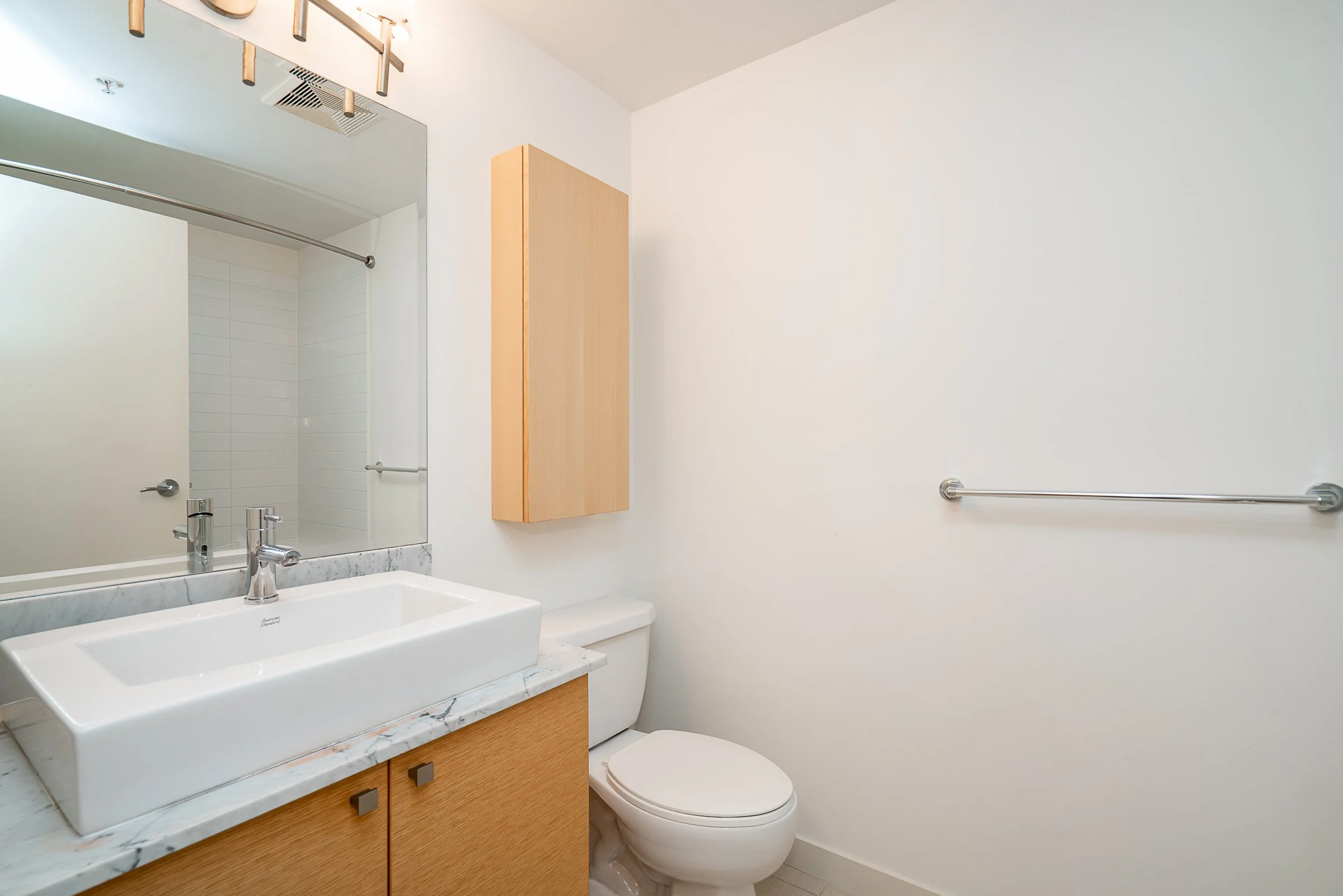 709-400-Capilano-Road-Suter-Brook-Village-Port-Moody-Carolyn-Pogue-Best-Port-Moody-Real-Estate-Agent-31.jpg