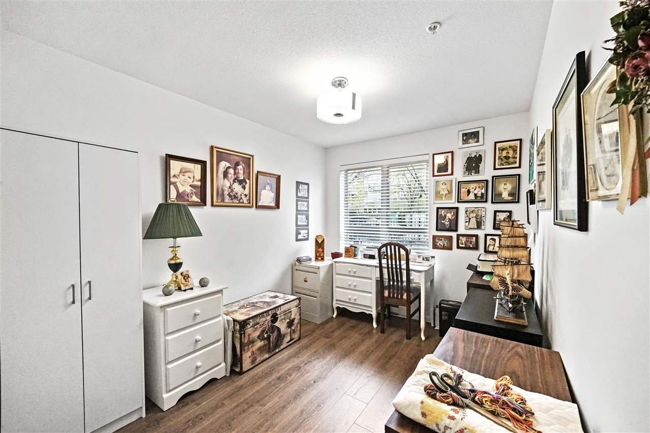 112-700-Klahanie-Drive-Port-Moody-Condo-Carolyn-Pogue-Top-Port-Moody-Real-Estate-Agent-14.jpeg