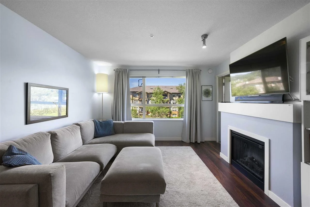 306-600-Klahanie-Drive-Port-Moody-Condo-Carolyn-Pogue-Top-Port-Moody-Real-Estate-Agent-6.jpeg