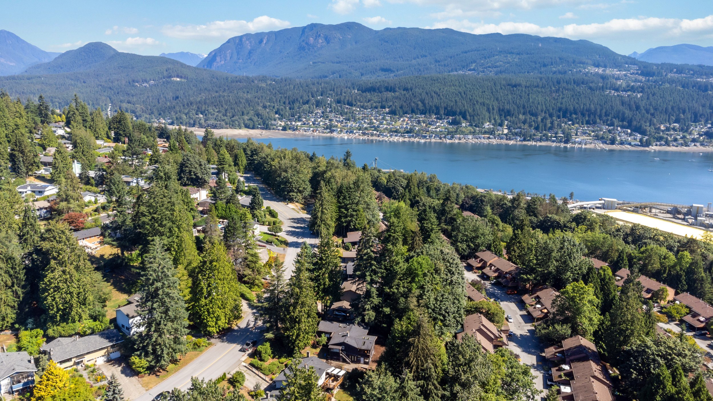 248-College-Park-Way-Port-Moody-Homes-For-Sale-Carolyn-Pogue-Top-Port-Moody-Real-Estate-Agent-60.jpg