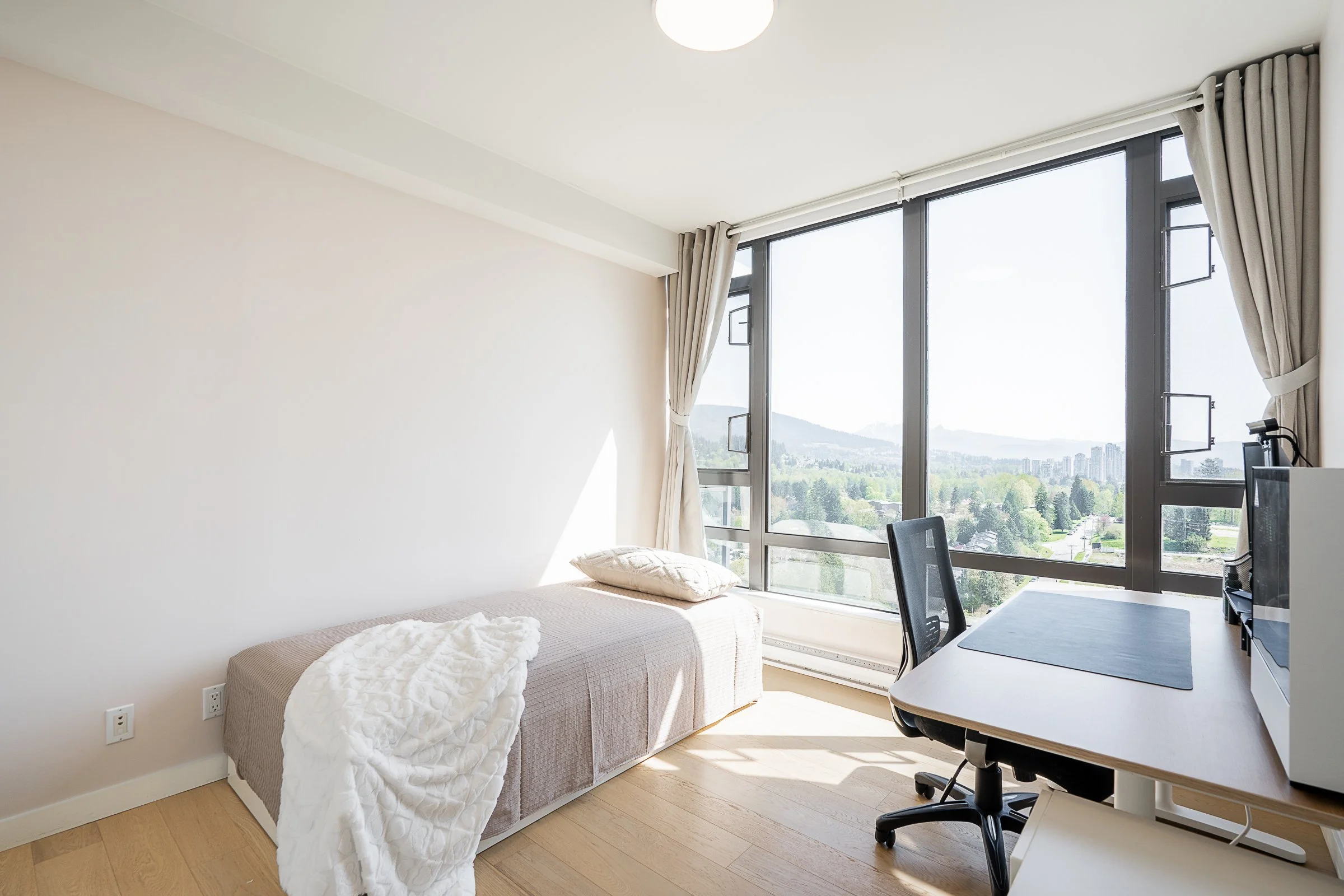 2502-110-Brew-Street-Suter-Brook-Village-Condo-Port-Moody-Carolyn-Pogue-Top-Port-Moody-Real-Estate-Agent-30.jpg