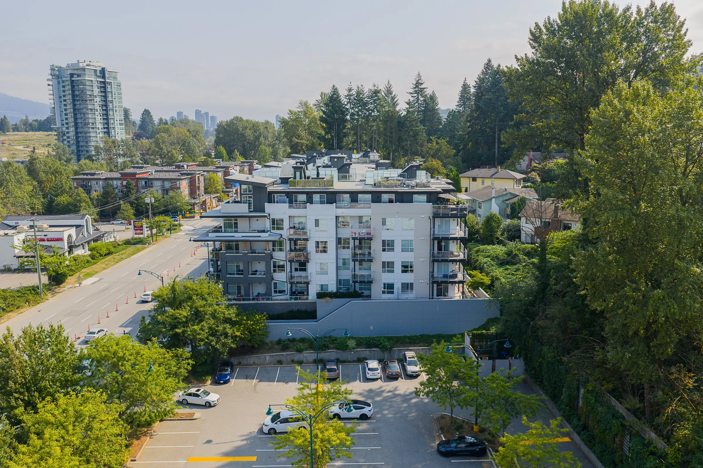 Clyde-Port-Moody-Condo-Carolyn-Pogue-Best-Port-Moody-Realtor-307-3229-St-Johns-Street-21.jpg