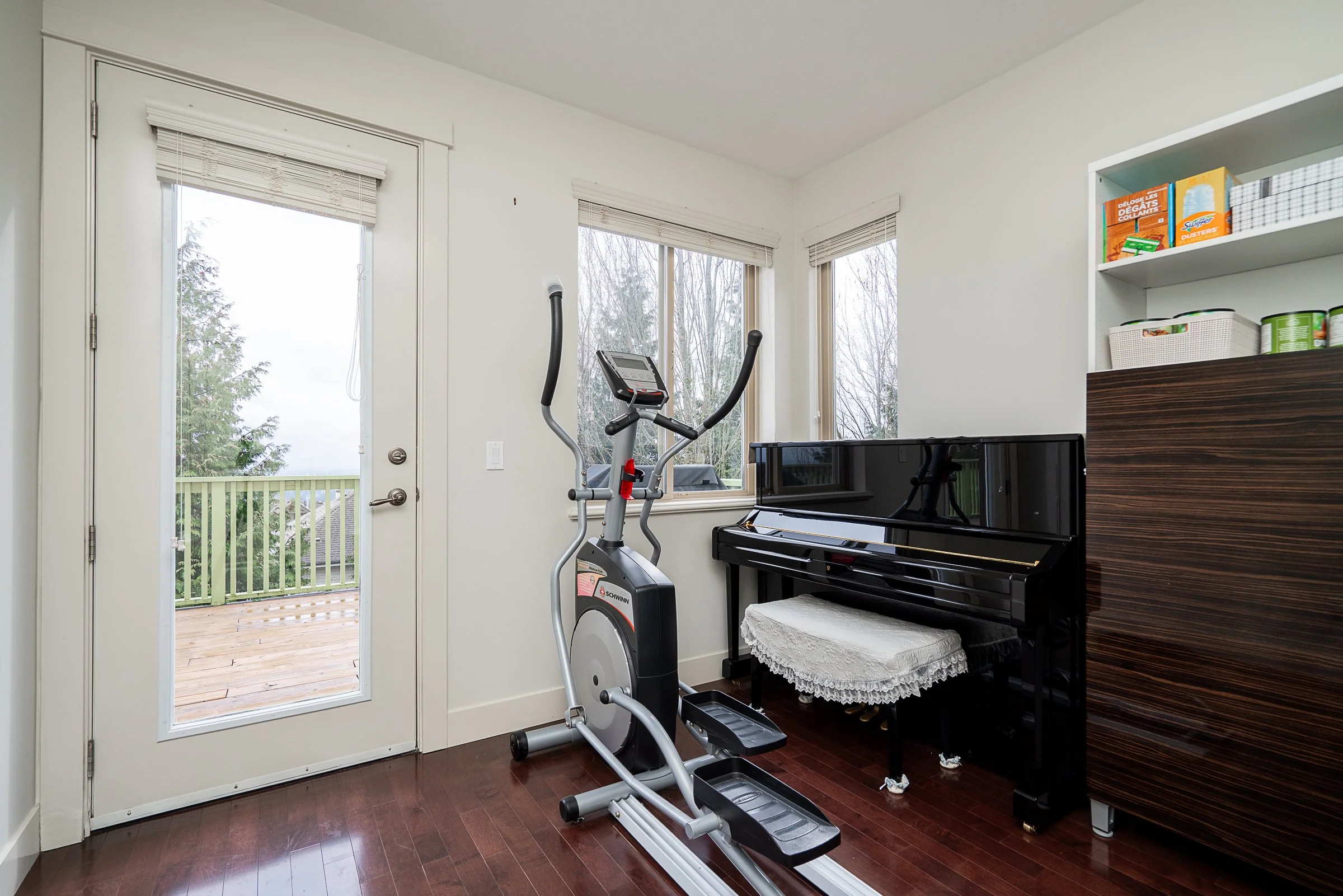 Heritage-Woods-113-Cranberry-Court-Port-Moody-Carolyn-Pogue-Top-Port-Moody-Real-Estate-Agent-18.jpg