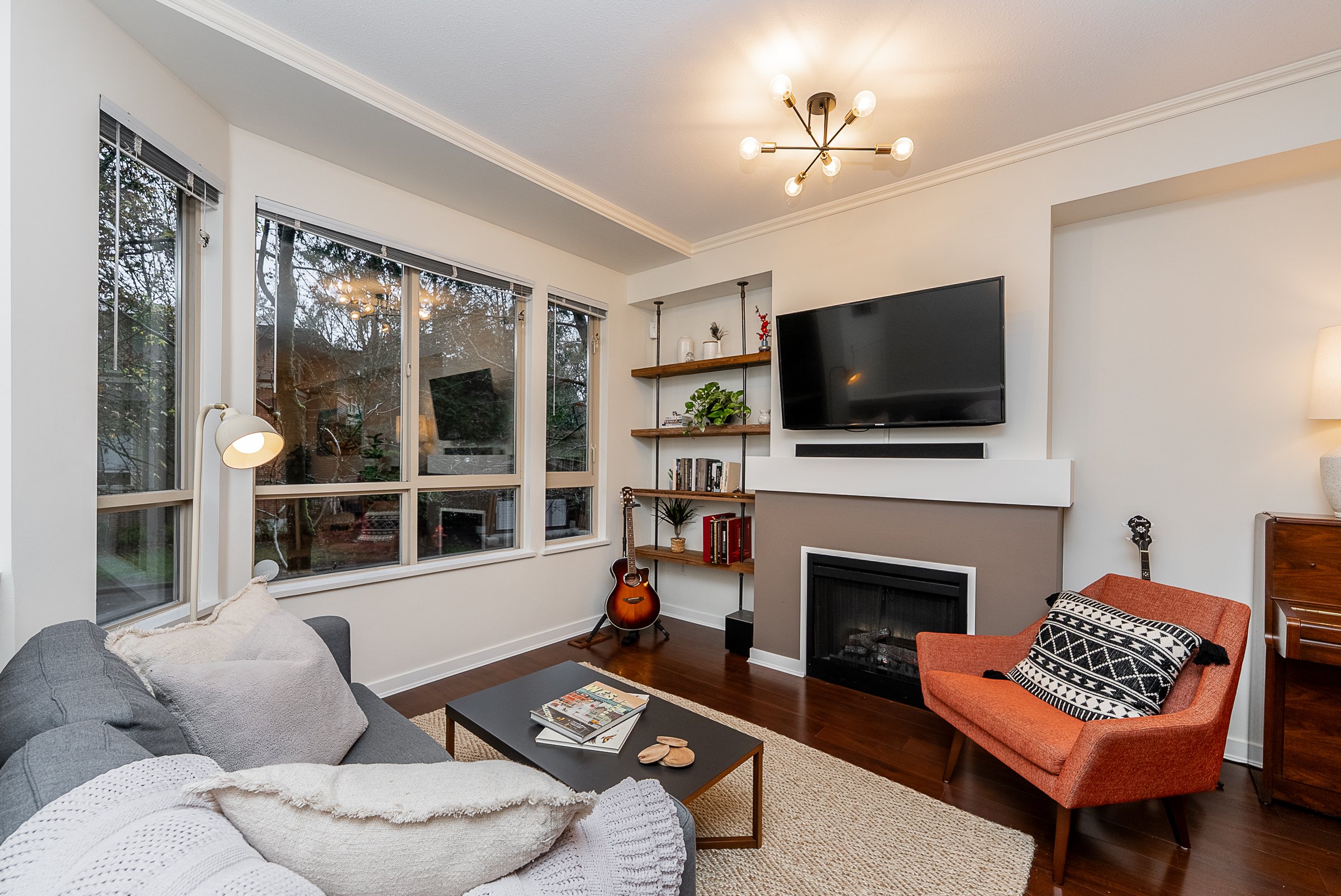 88-100-Klahanie-Drive-Port-Moody-Carolyn-Pogue-Best-Port-Moody-Real-Estate-Agent-4.jpg