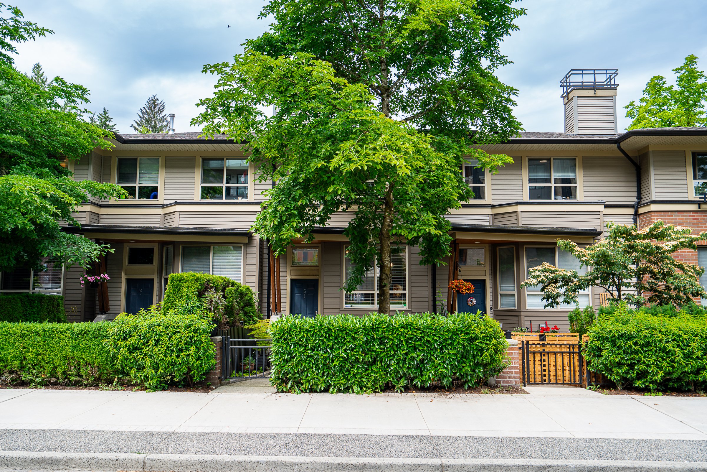 3-100-Klahanie-Drive-Port-Moody-Carolyn-Pogue-Best-Port-Moody-Real-Estate-Agent-in-Klahanie-1.jpg