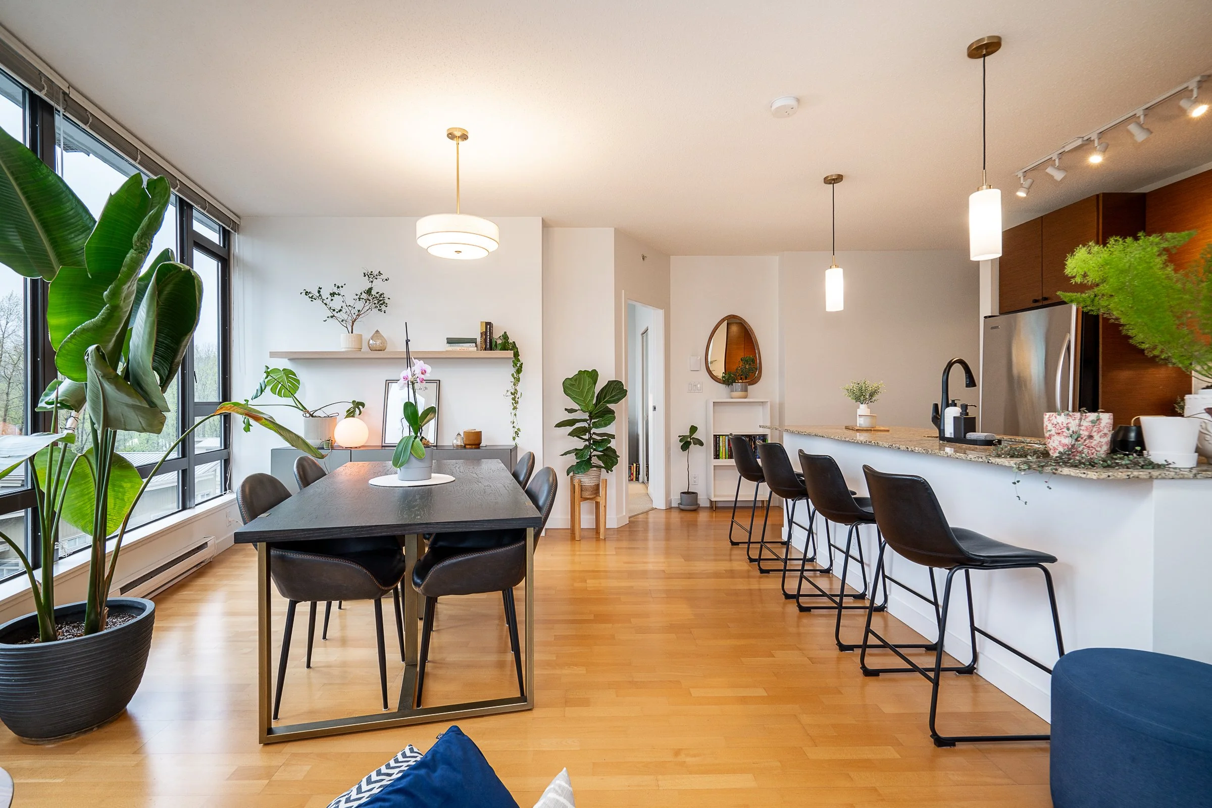 504-400-Capilano-Road-Port-Moody-Carolyn-Pogue-Best-Port-Moody-Real-Estate-Agent-Suter-Brook-Village-10.jpg