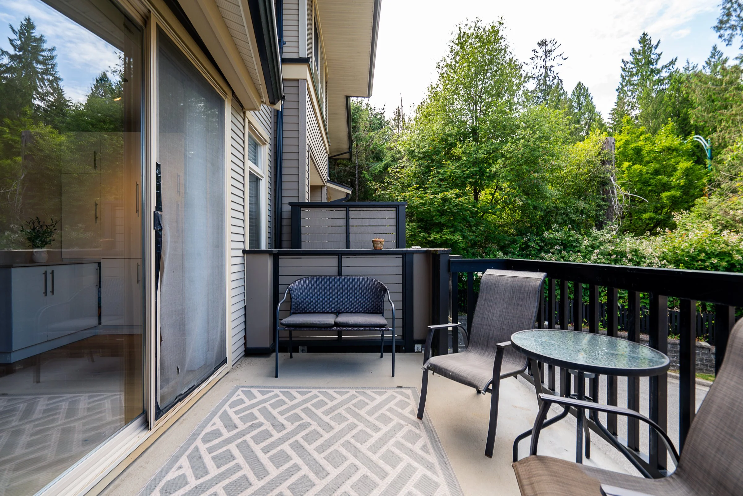 3-100-Klahanie-Drive-Port-Moody-Carolyn-Pogue-Best-Port-Moody-Real-Estate-Agent-in-Klahanie-25.jpg