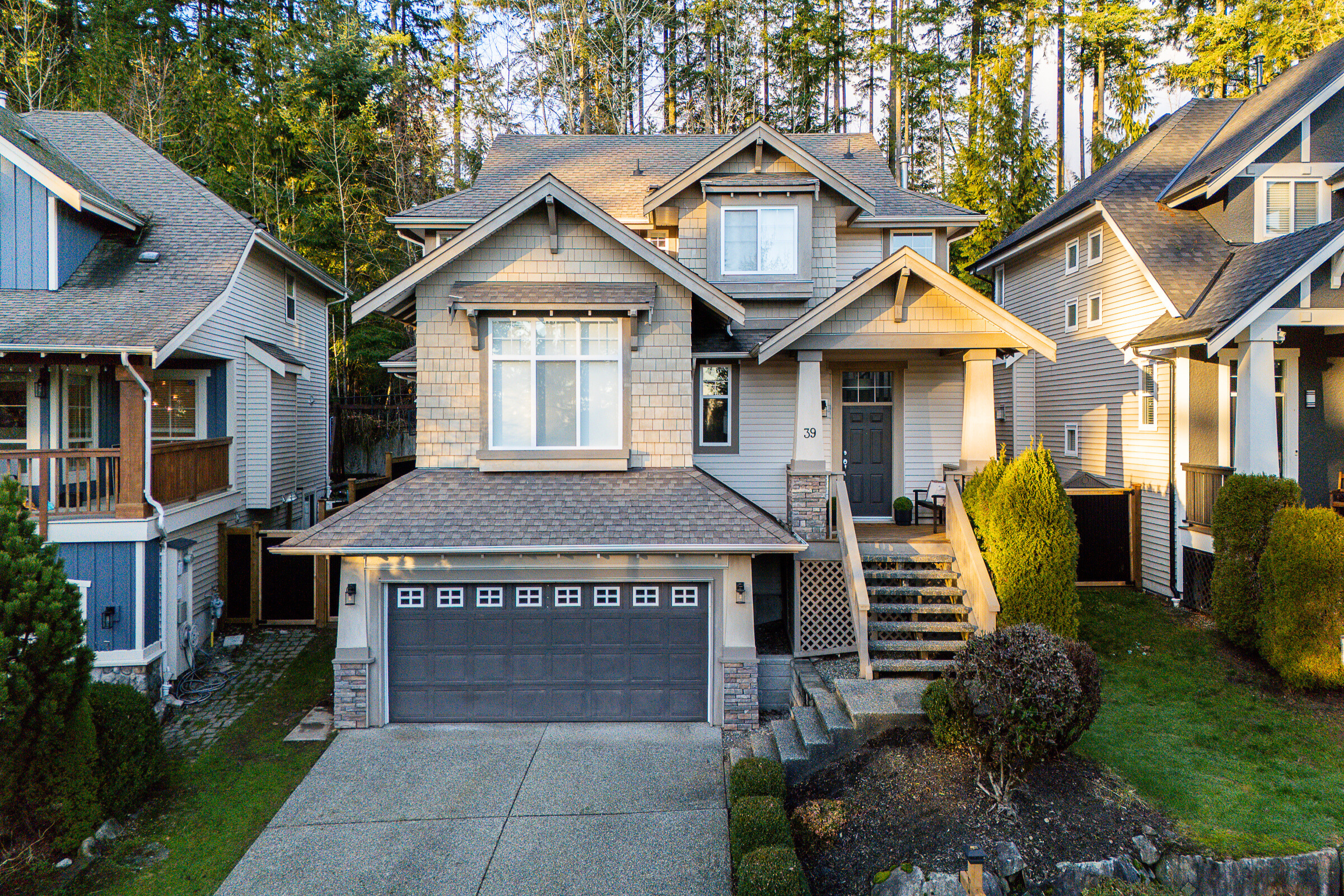 39-Holly-Drive-Heritage-Woods-Port-Moody-Carolyn-Pogue-Best-Port-Moody-Real-Estate-Agent-7.png