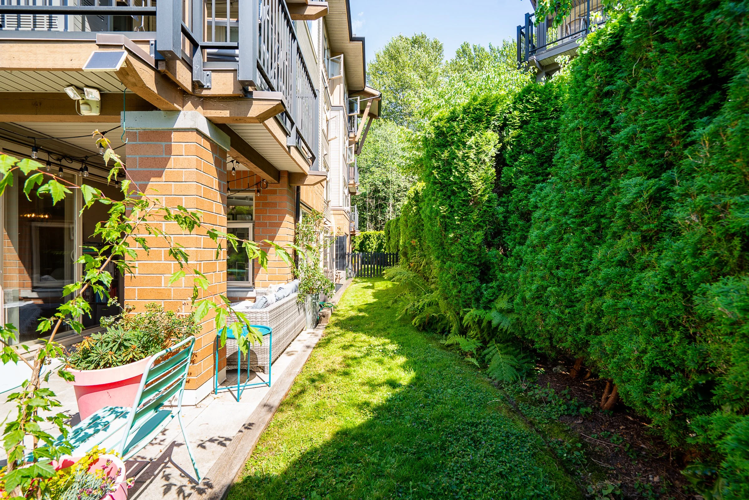 107-300-Klahanie-Drive-Port-Moody-Carolyn-Pogue-Best-Port-Moody-Real-Estate-Agent-Klahanie-Condo-33.jpg