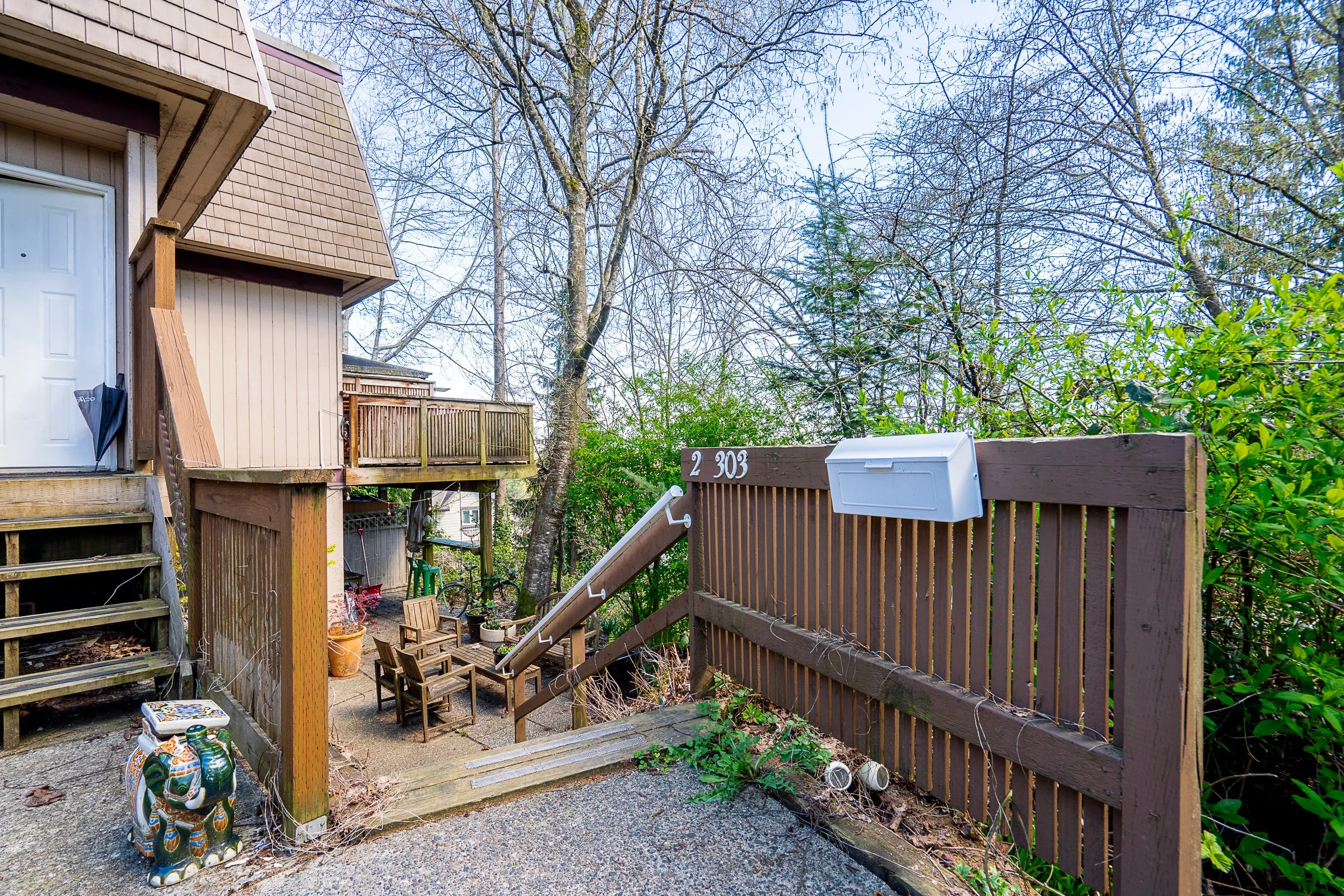 2-303-Afton-Lane-Port-Moody-Carolyn-Pogue-Best-Port-Moody-Real-Estate-Agent-3.jpg