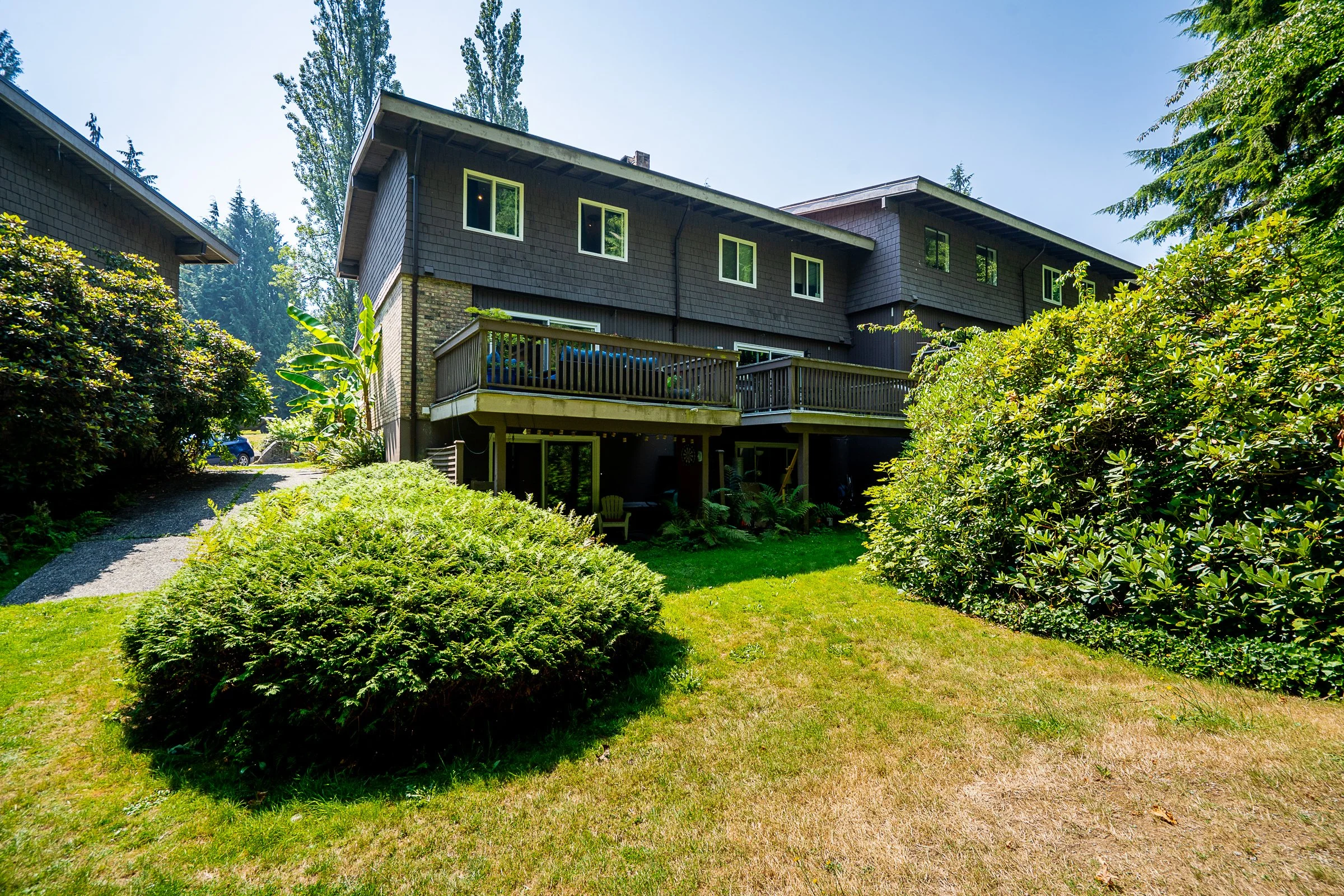 241B-Evergreen-Drive-College-Park-Port-Moody-Carolyn-Pogue-Best-Port-Moody-Real-Estate-Agent-24.jpg