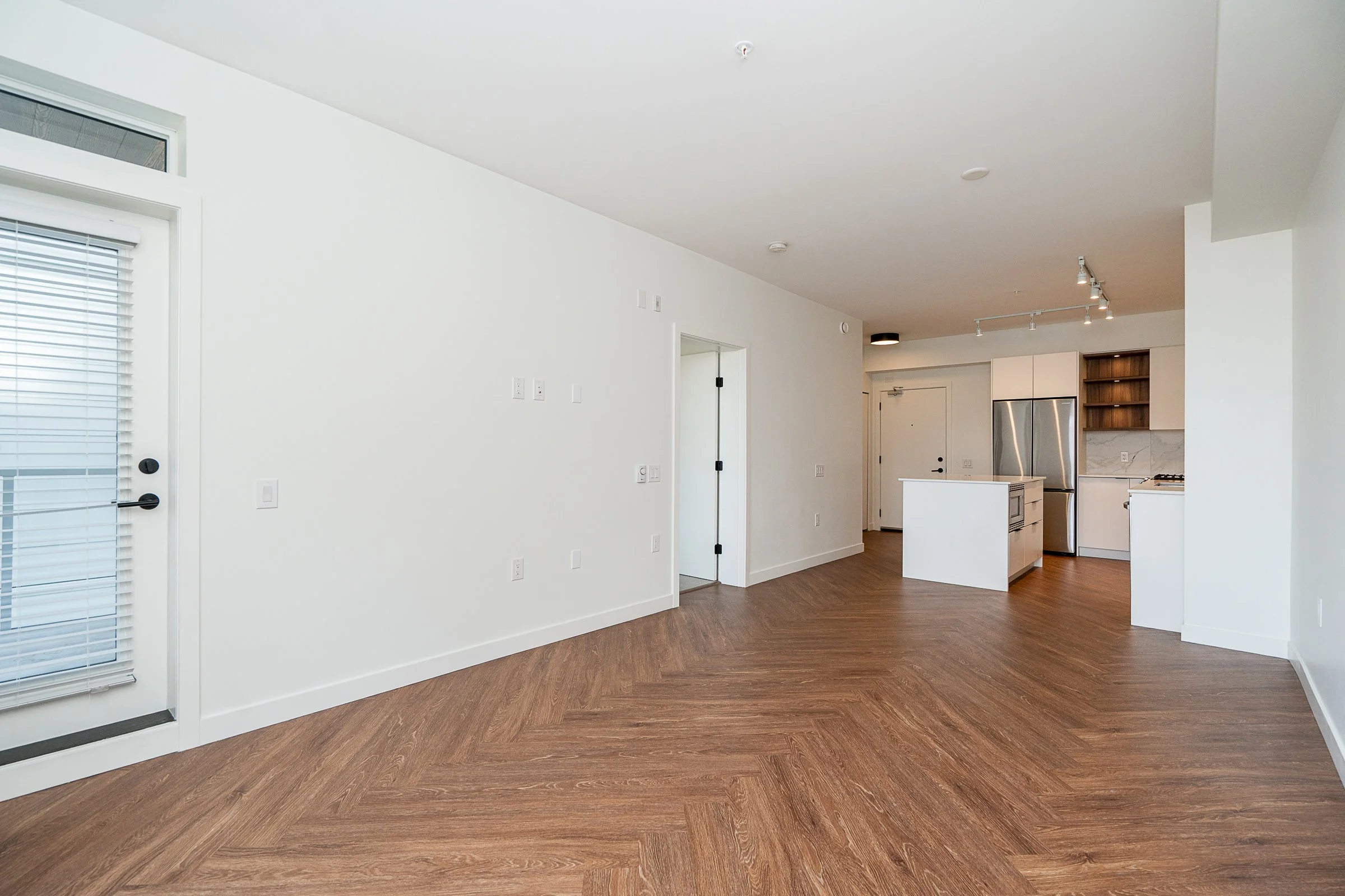 Clyde-Port-Moody-Condo-Carolyn-Pogue-Best-Port-Moody-Realtor-307-3229-St-Johns-Street-10.jpg