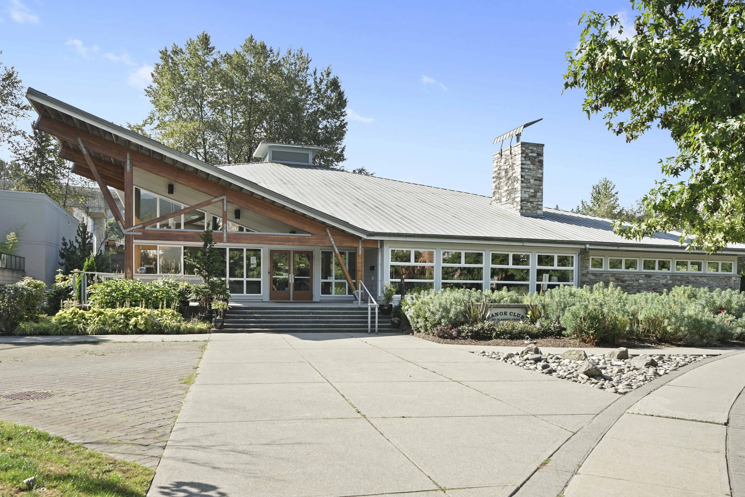 1-100-Klahanie-Drive-Port-Moody-Carolyn-Pogue-Top-Port-Moody-Realtor-26.JPG