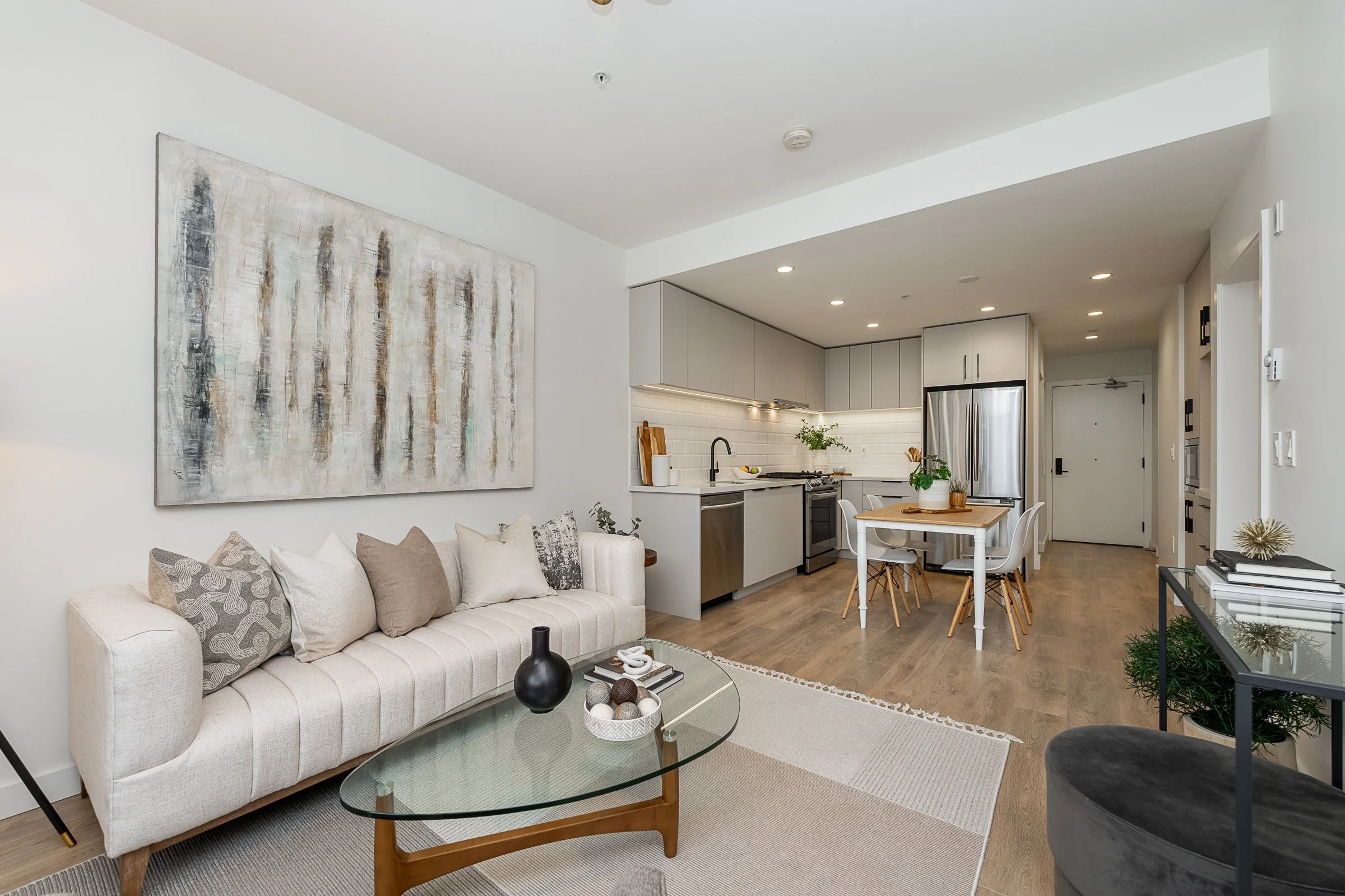 309-3038-St-George-Street-Carolyn-Pogue-Top-Port-Moody-Real-Estate-Agent-17.jpg