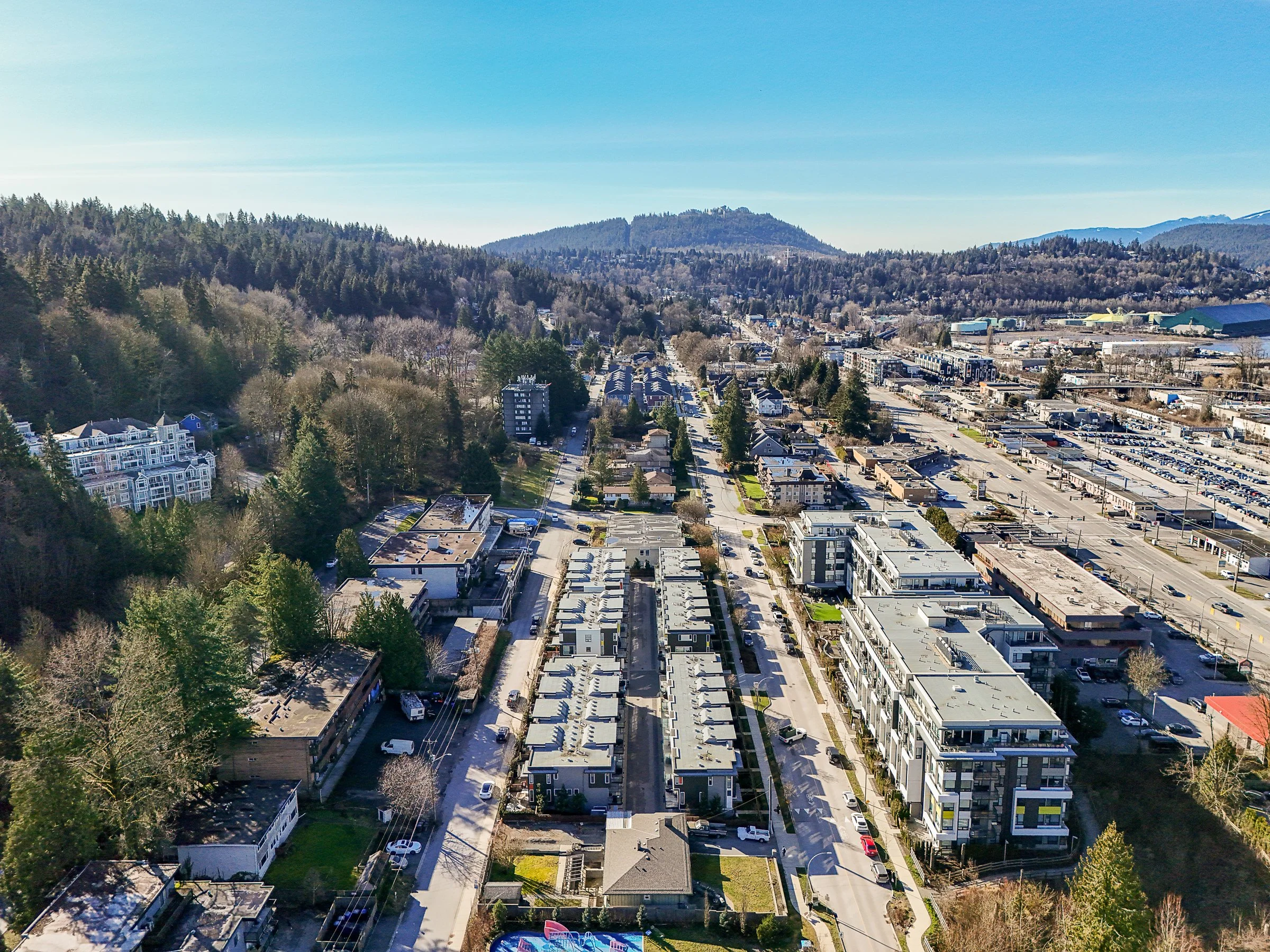 Port-Moody-Townhome-Carolyn-Pogue-Best-Port-Moody-Real-Estate-Agent-101-3021-St-George-Street-Port-Moody-37.jpg