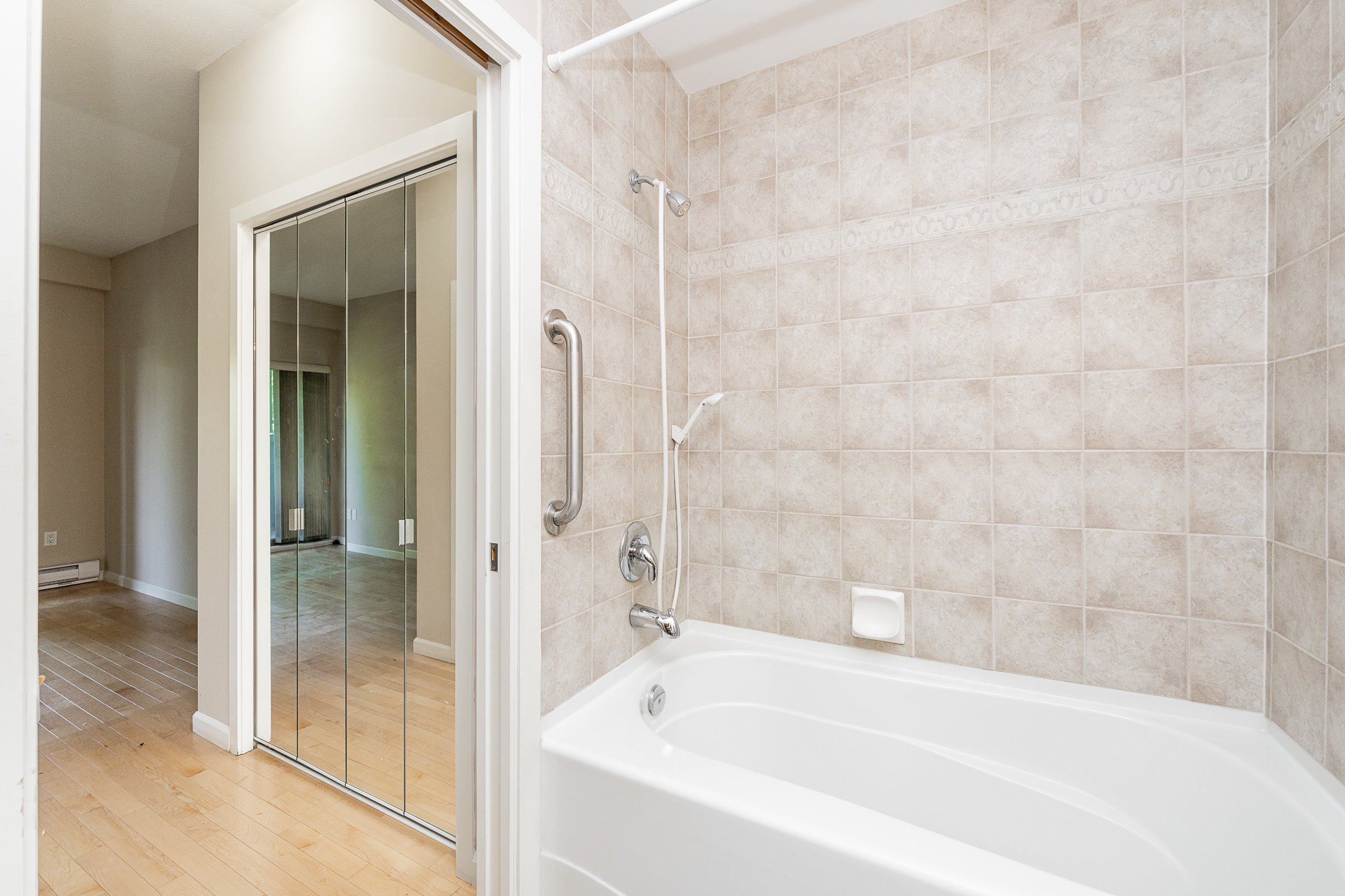 418-285-Newport-Drive-The-Belcarra-Port-Moody-Carolyn-Pogue-Best-Port-Moody-Realtor-17.jpg