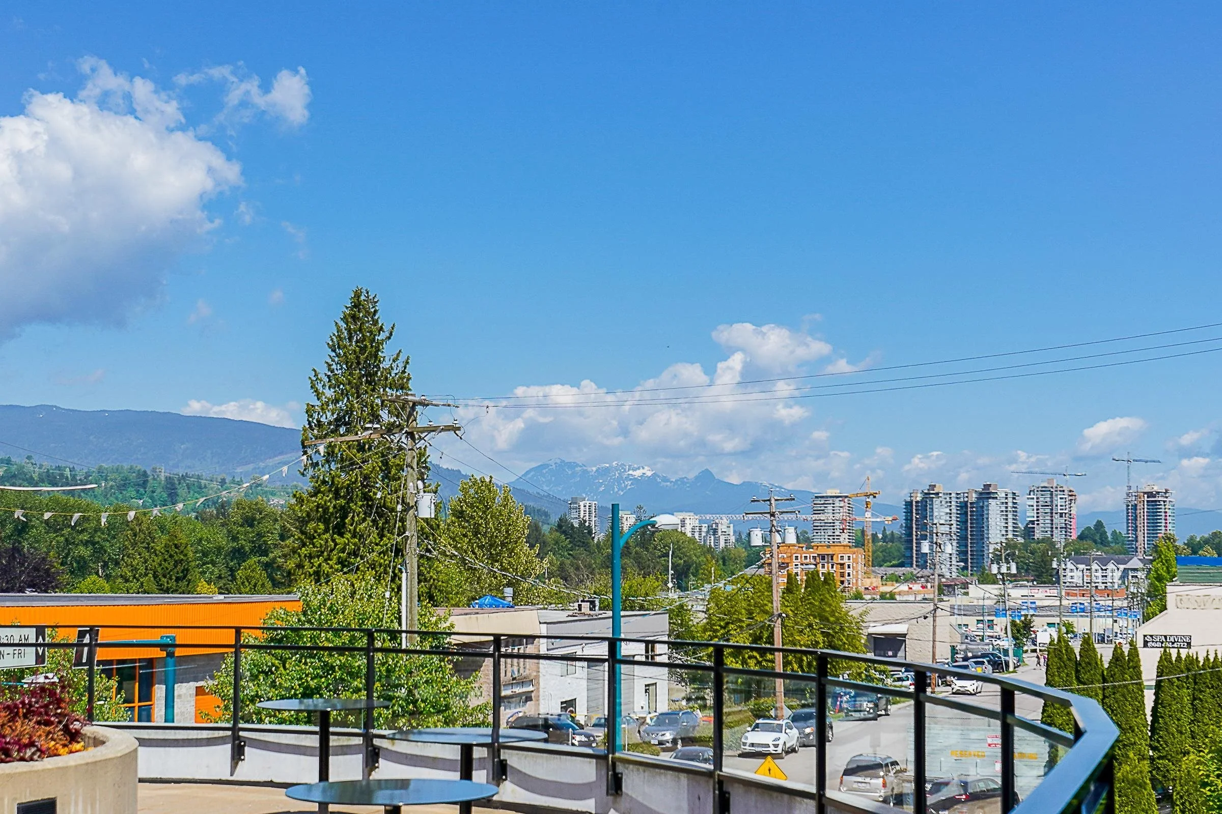 402-95-Moody-Street-Port-Moody-Condo-Carolyn-Pogue-Top-Port-Moody-Real-Estate-Agent-33.jpeg