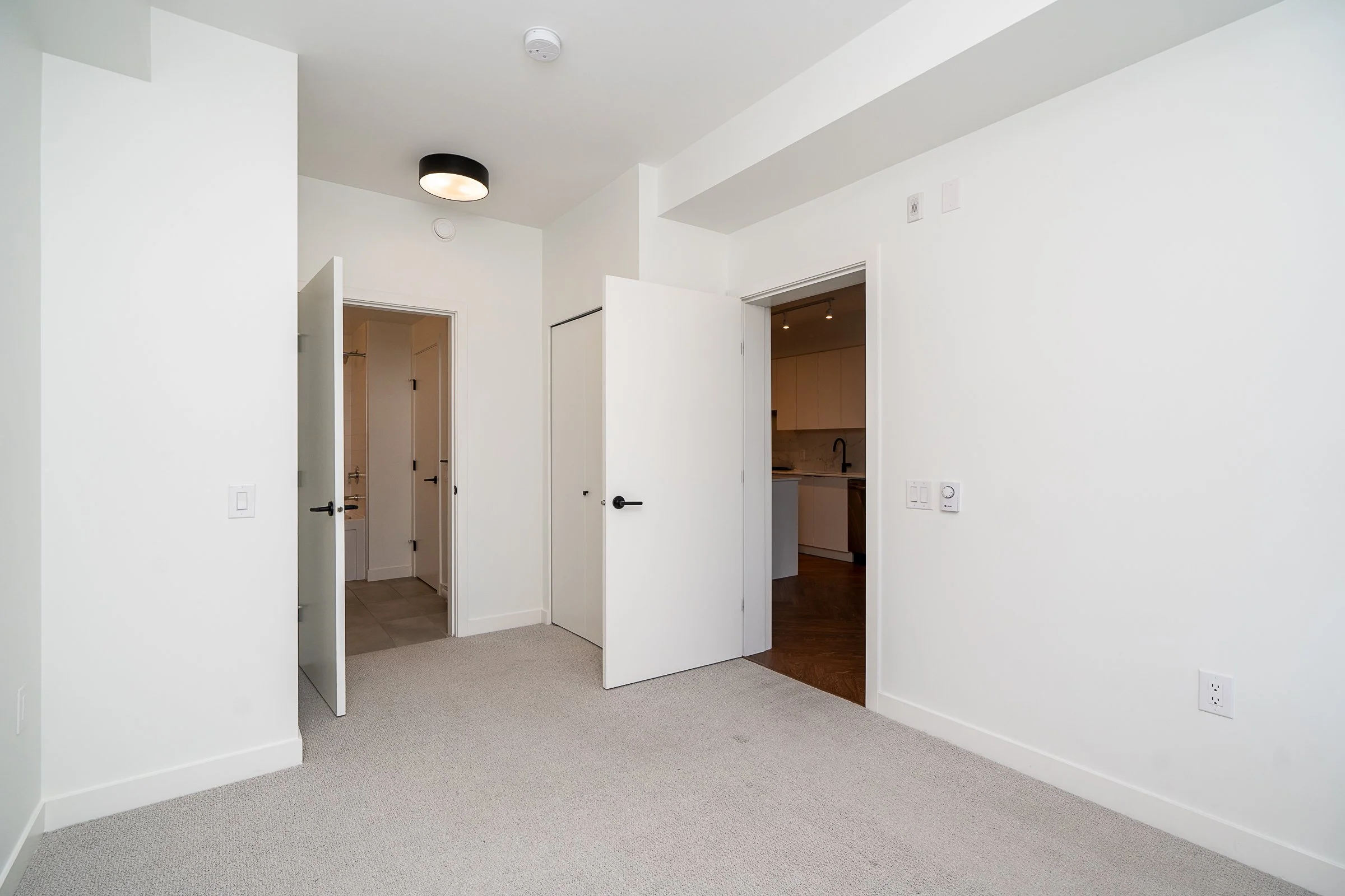 Clyde-Port-Moody-Condo-Carolyn-Pogue-Best-Port-Moody-Realtor-307-3229-St-Johns-Street-15.jpg