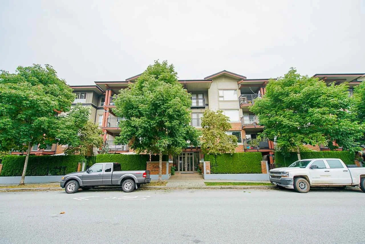 313-200-Klahanie-Drive-Port-Moody-Condo-For-Sale-Carolyn-Pogue-Port-Moody-Realtor-26.jpeg