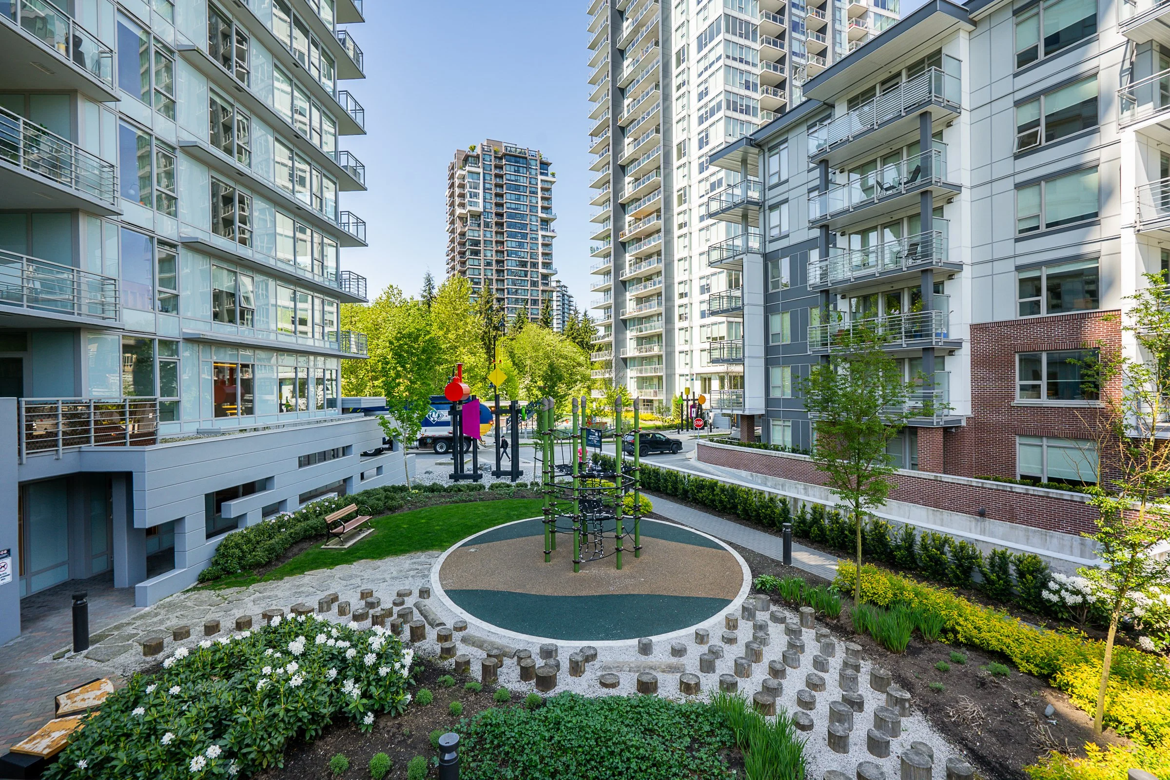 The-Grande-Suter-Brook-Village-Port-Moody-1806-308-Morrissey-Road-Carolyn-Pogue-Best-Port-Moody-Realtor-23.jpg