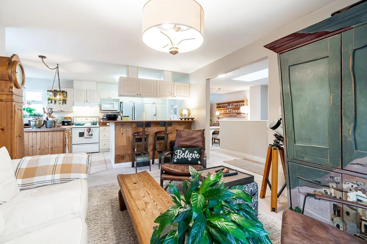70-Shoreline-Circle-College-Park-Townhome-Port-Moody-Carolyn-Pogue-Top-Port-Moody-Real-Estate-Agent-10.jpeg