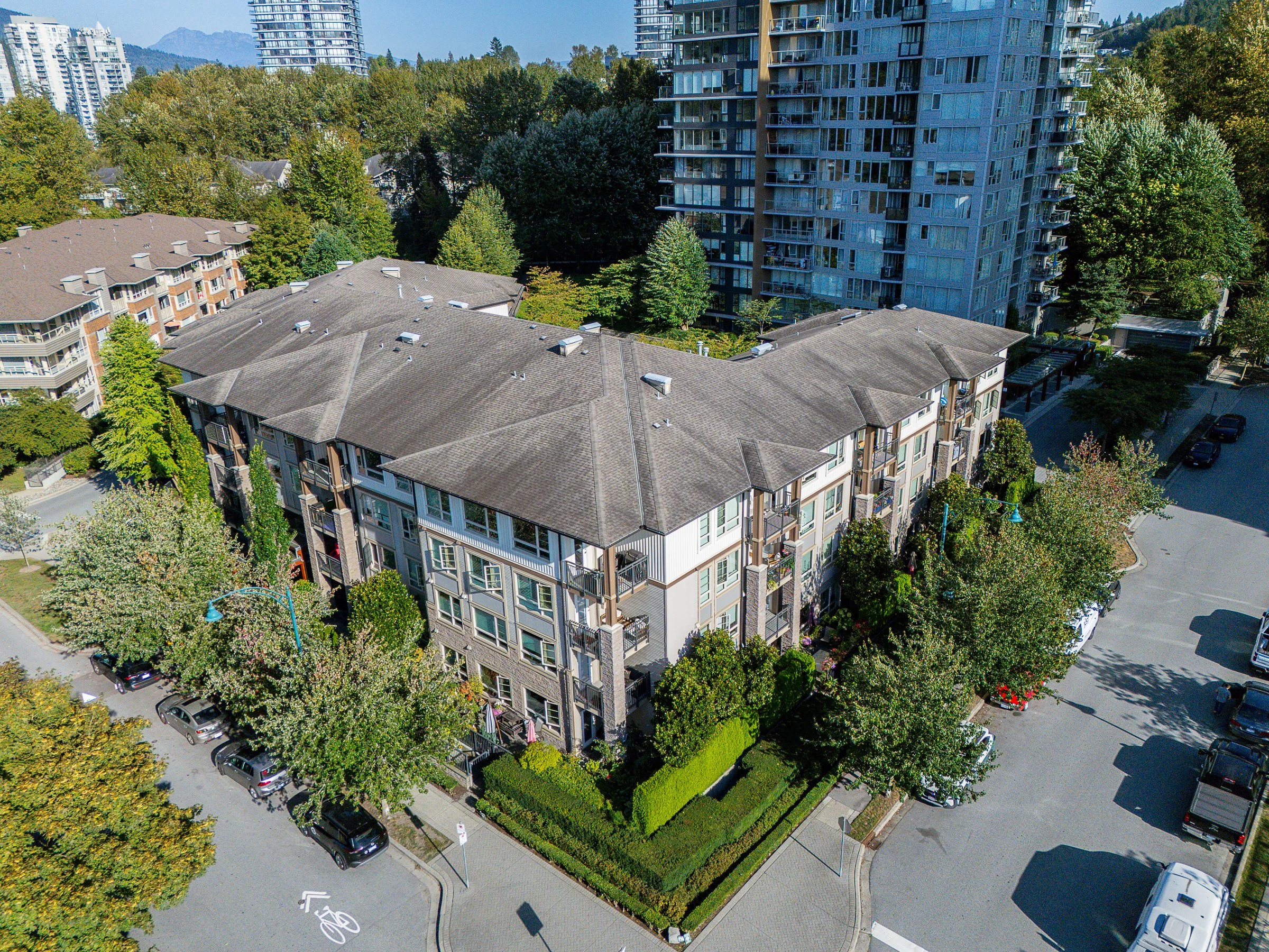 The-Lodge-at-Nahanni-315-701-Klahanie-Drive-Port-Moody-Carolyn-Pogue-Best-Port-Moody-Real-Estate-Agent-32.jpg