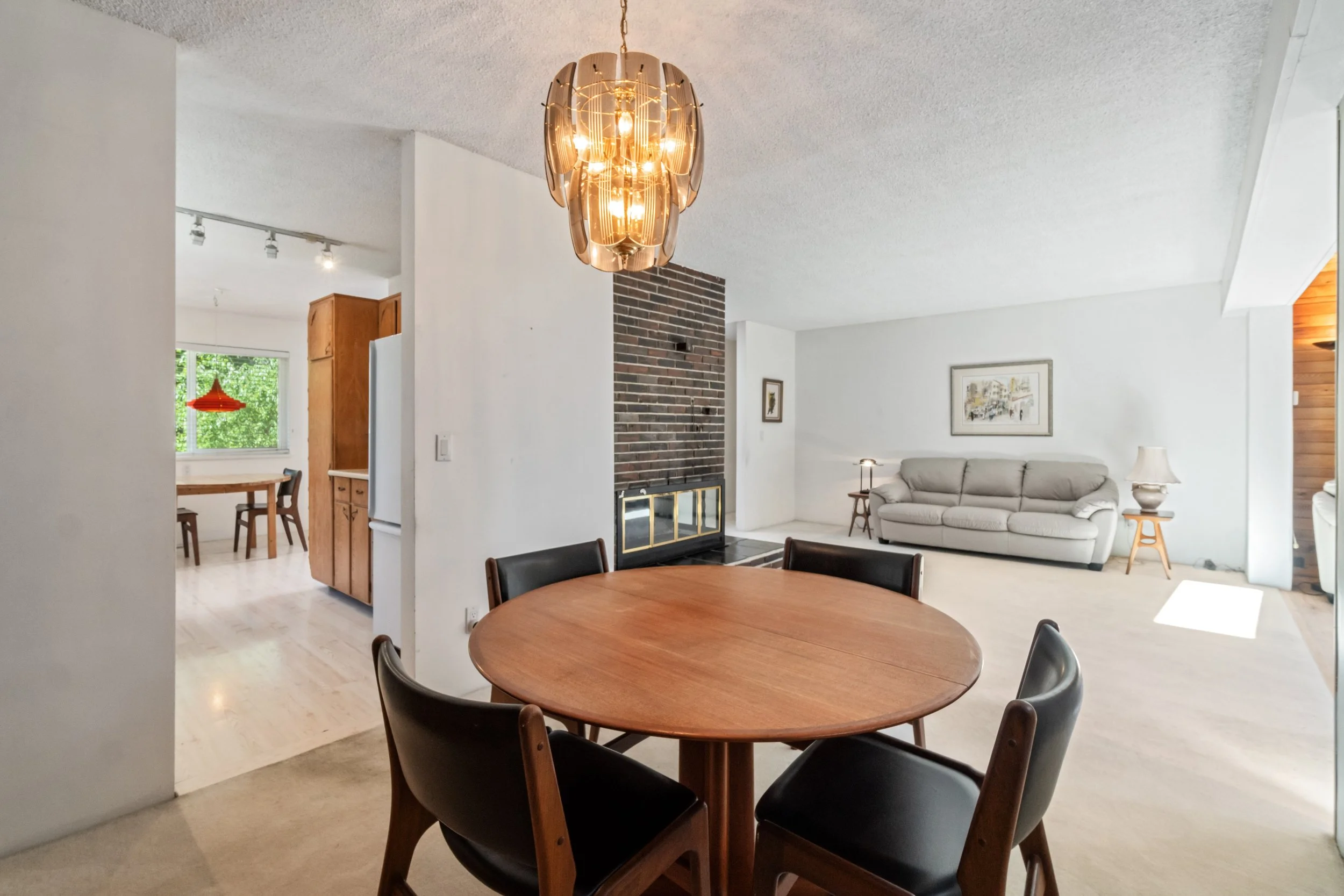 248-College-Park-Way-Port-Moody-Homes-For-Sale-Carolyn-Pogue-Top-Port-Moody-Real-Estate-Agent-09.jpg