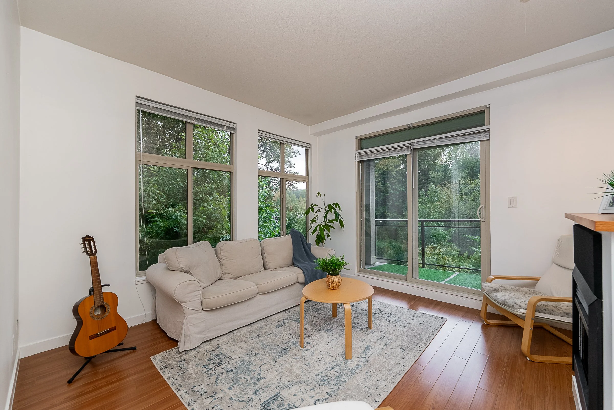 Best-Port-Moody-Real-Estate-Agent-310-101-Morrissey-Road-Suter-Brook-Village-Port-Moody-Carolyn-Pogue-Best-Suter-Brook-Village-Realtor-9.jpg
