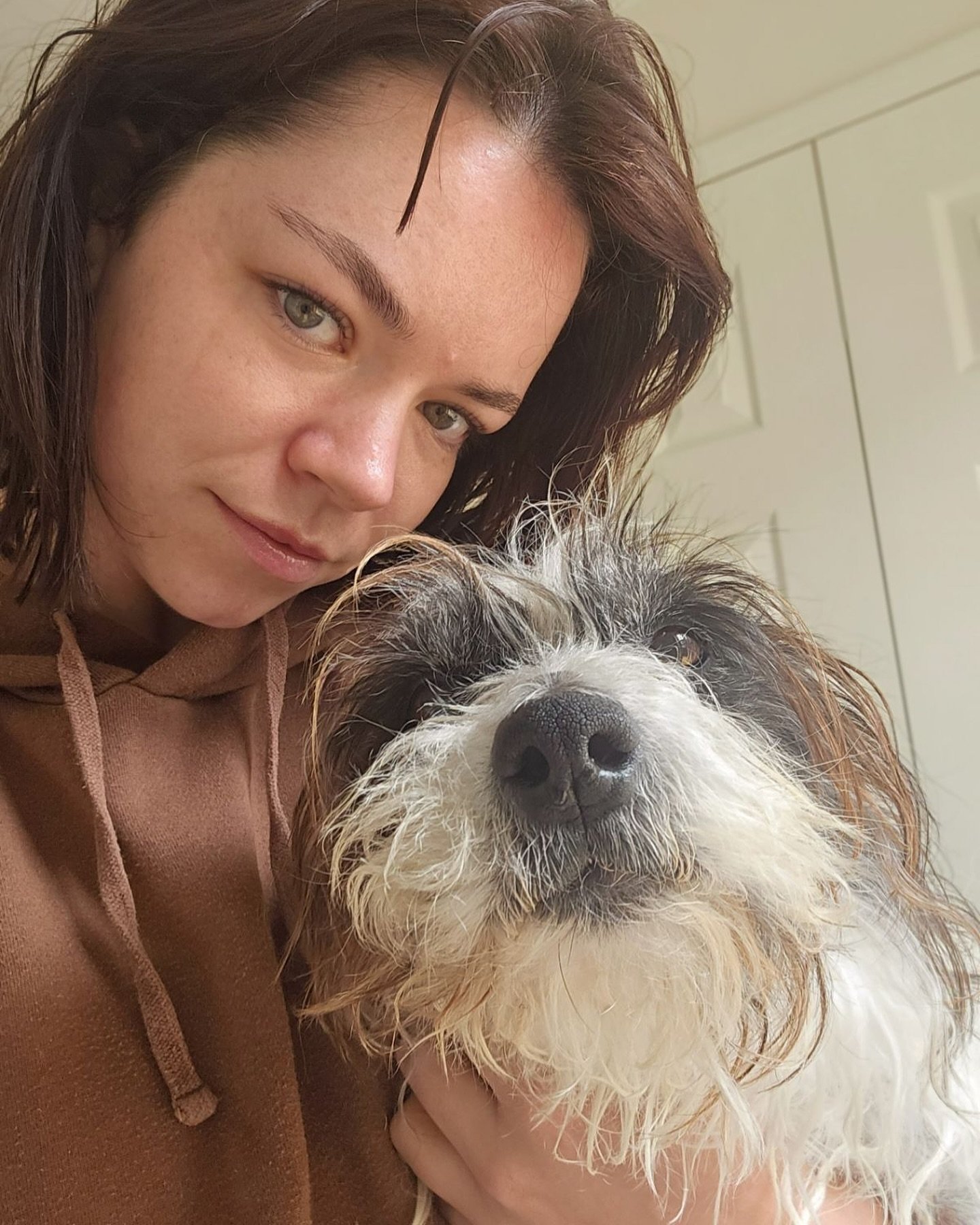 Meet Bethany, one of the newest faces at Woof n&rsquo; Waggle! 🐾✨

Bethany brings experience from both kennel and daycare settings and has been on an incredible journey to becoming a dog trainer. 🐕&zwj;🦺🎓 Along the way, she&rsquo;s learned that e