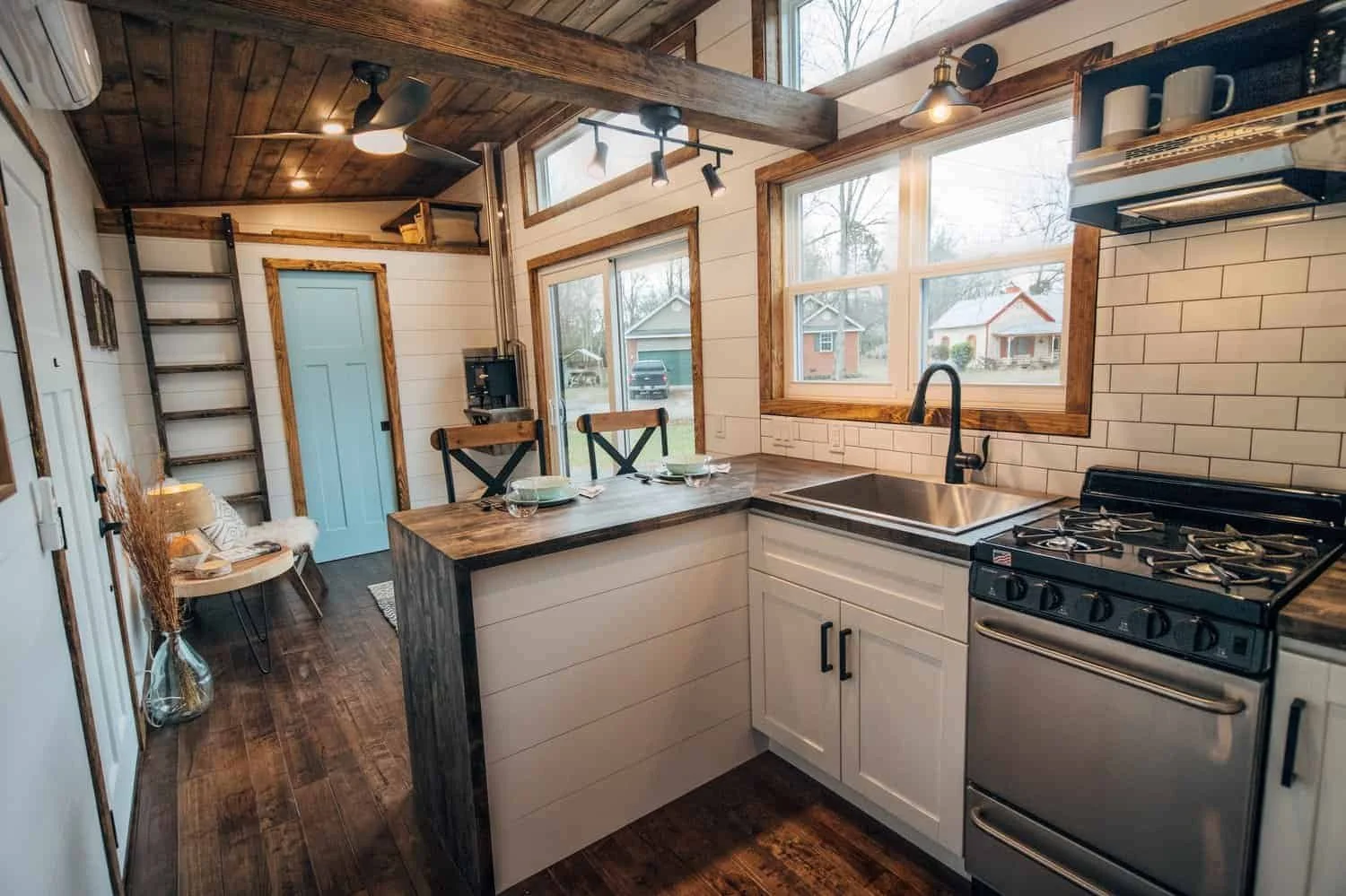 Tiny Home Kitchen17.jpg