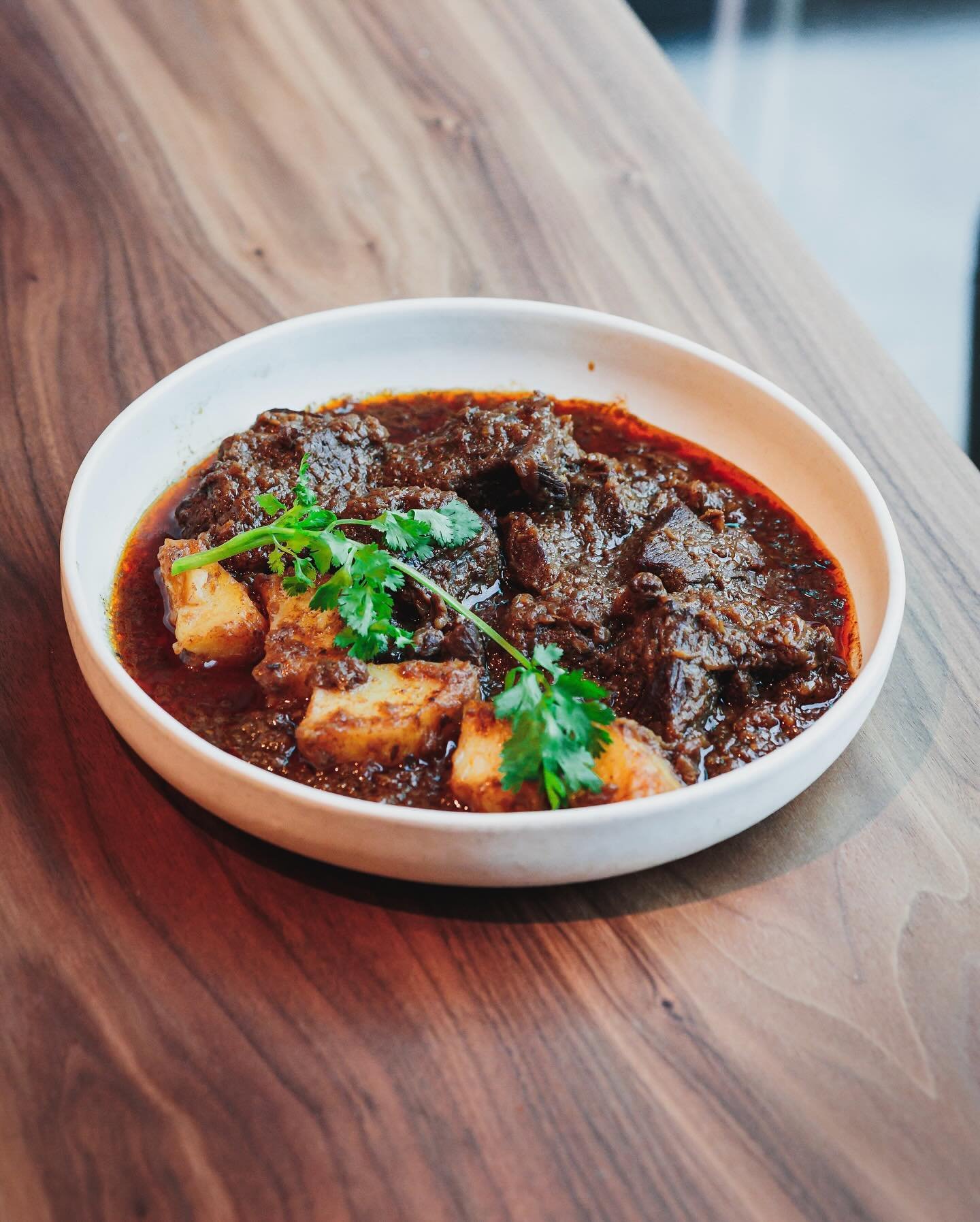 One of our popular dishes: Bob Chucky 😍 Marinated beef with masala seasoning, slow cooked to perfection. We&rsquo;re telling you, this is the dish you want 😏

📍Bay of Burma, San Francisco off Folsom St
Hours: 11:30am-2:30pm, 5pm-9pm, closed Sunday