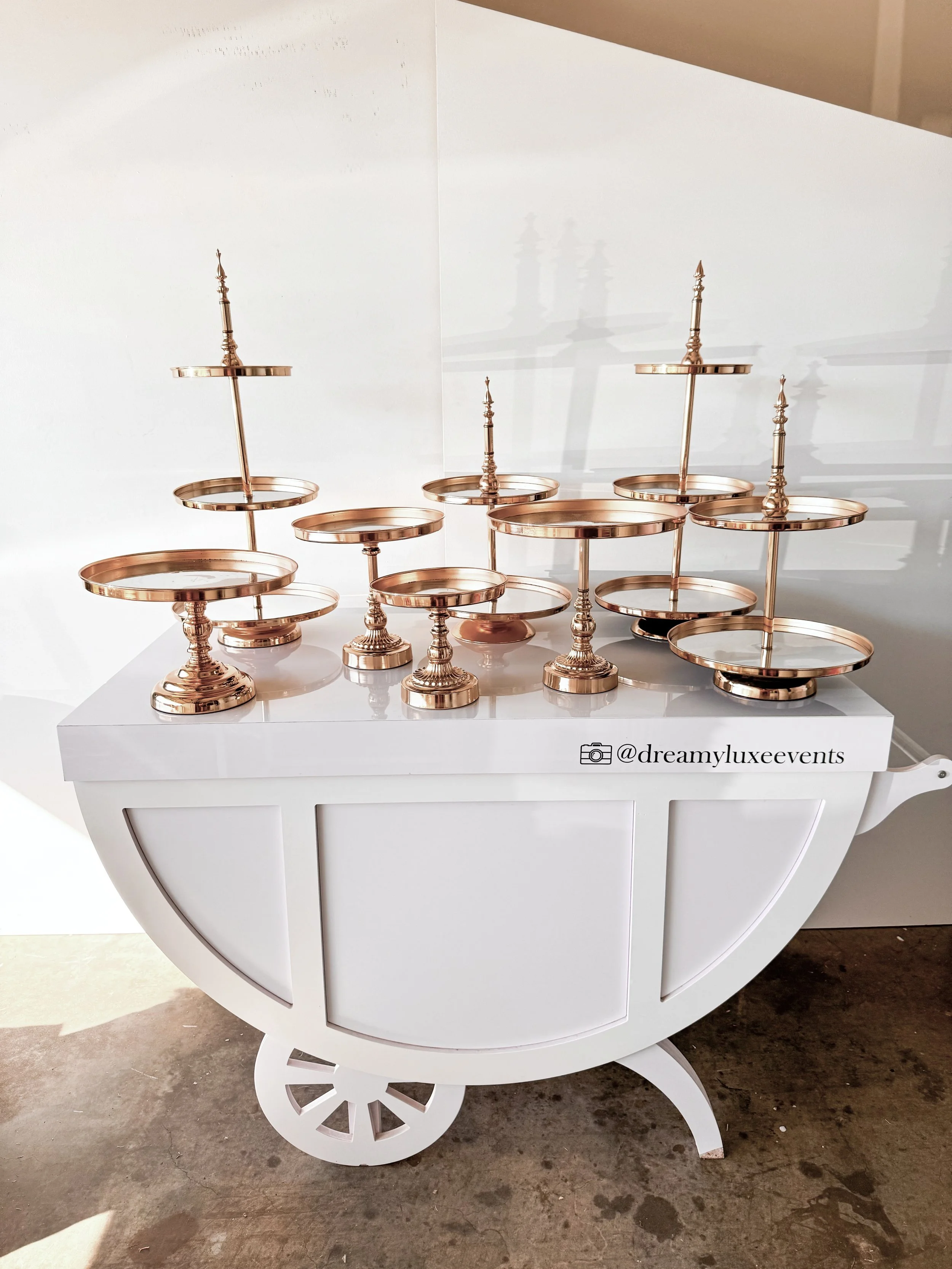 Luxe Gold Stands