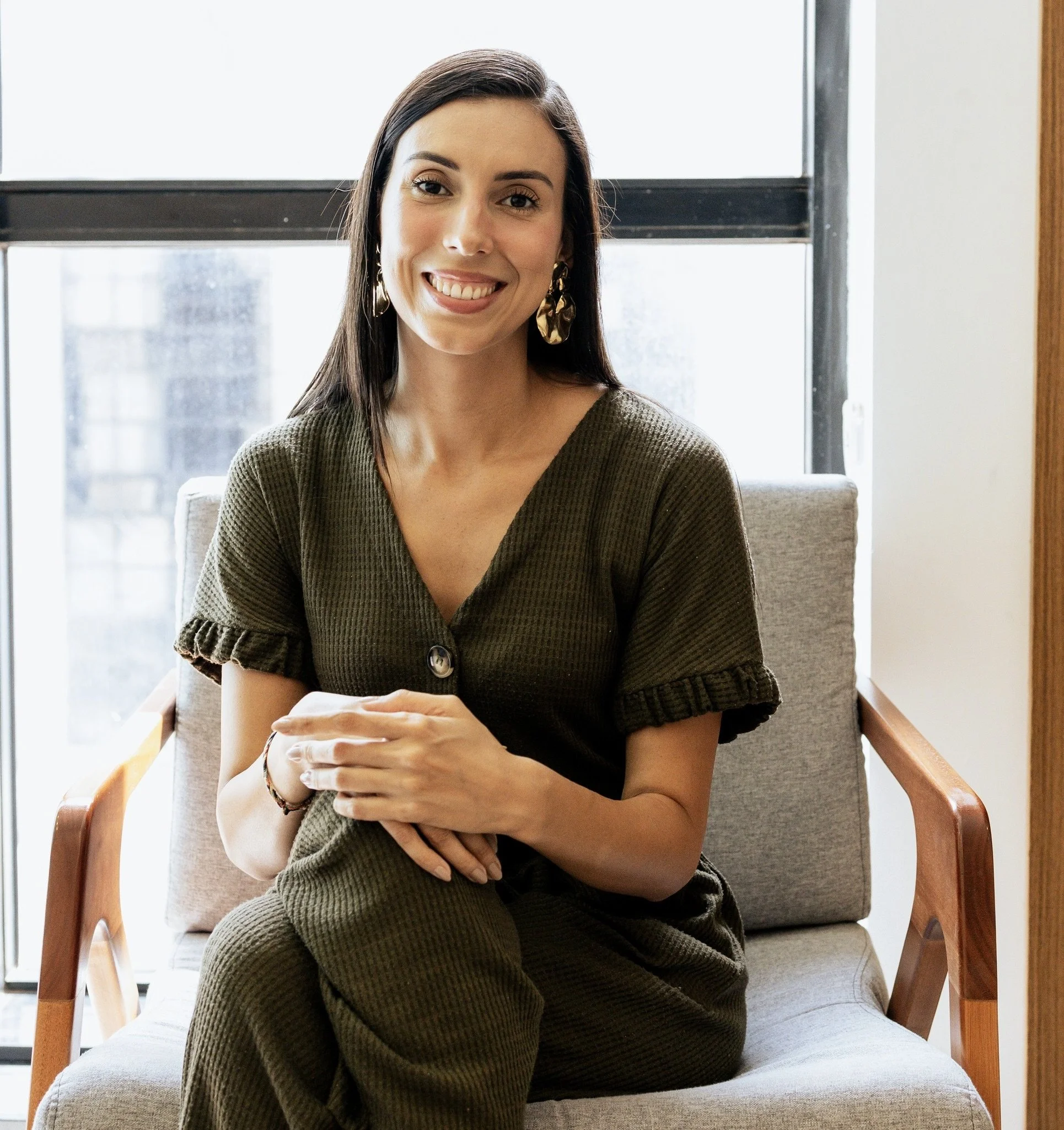 Psicóloga Luisa Trindade, especializada em atendimento online e presencial em Brasília